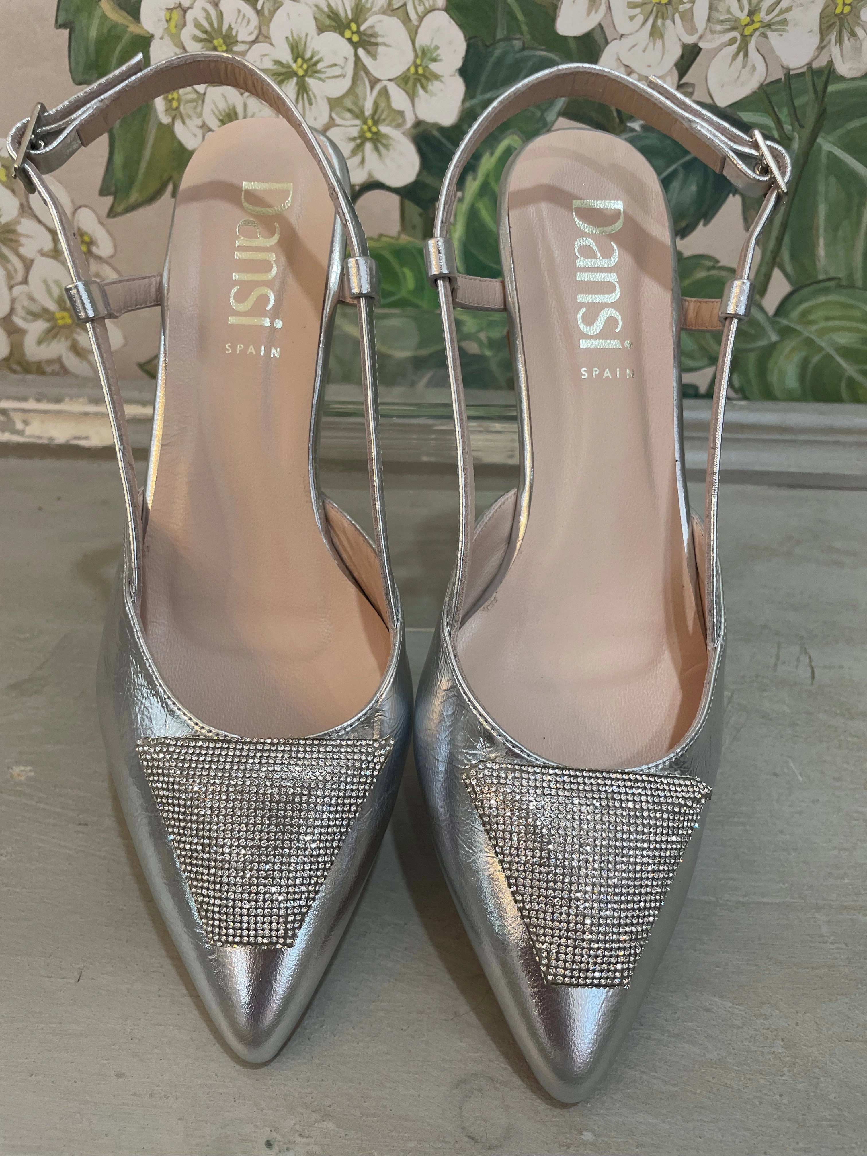 High Heels On My Tippy Song 6540 -Silver