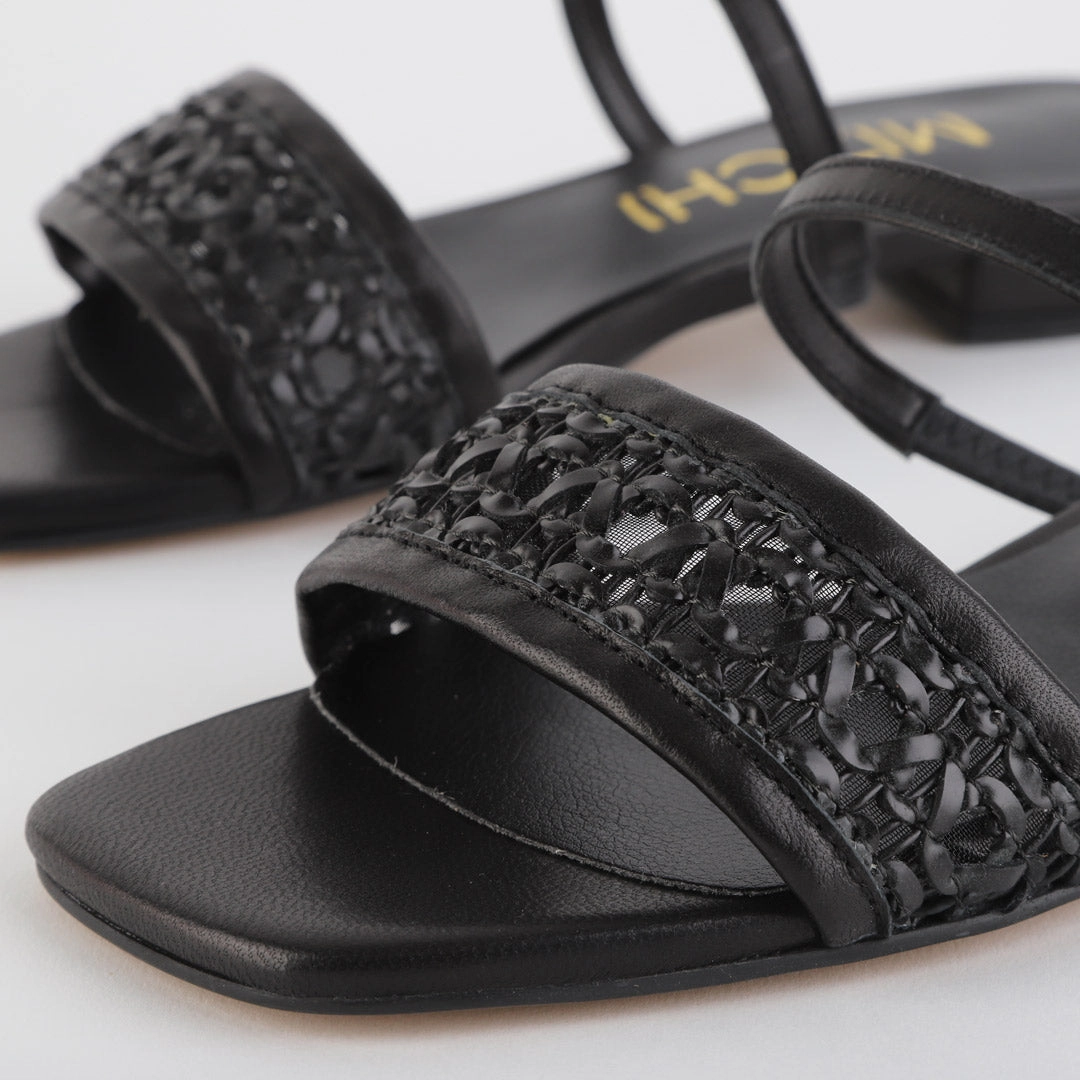 Foot Hurts After Wearing Flat Shoes *UK size 2.5 - SELLY SUMMER - white, 1.5cm heels