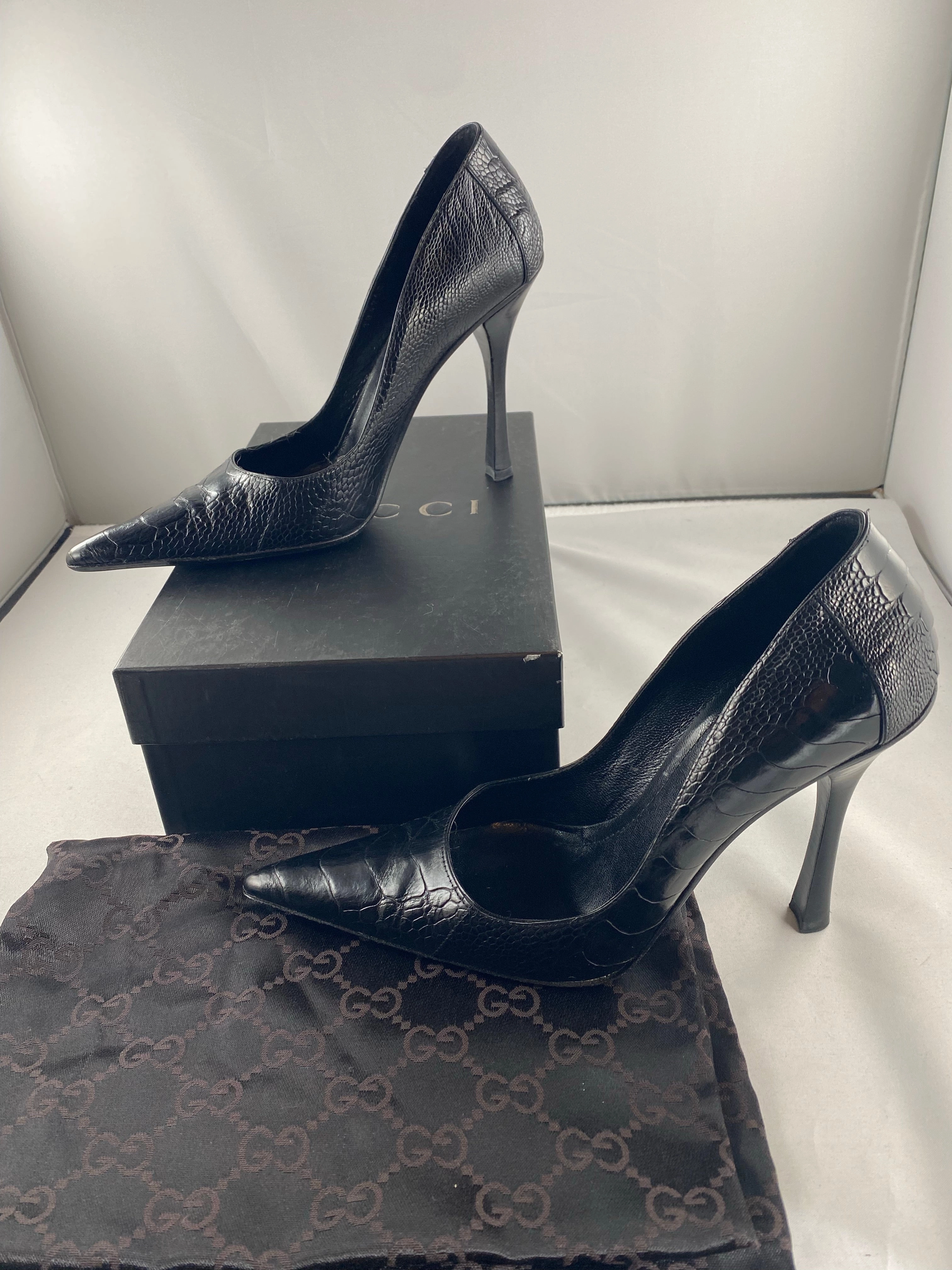 Journee High Heels Iconic Tom Ford For Gucci Ostrich pointed pumps- IT 38