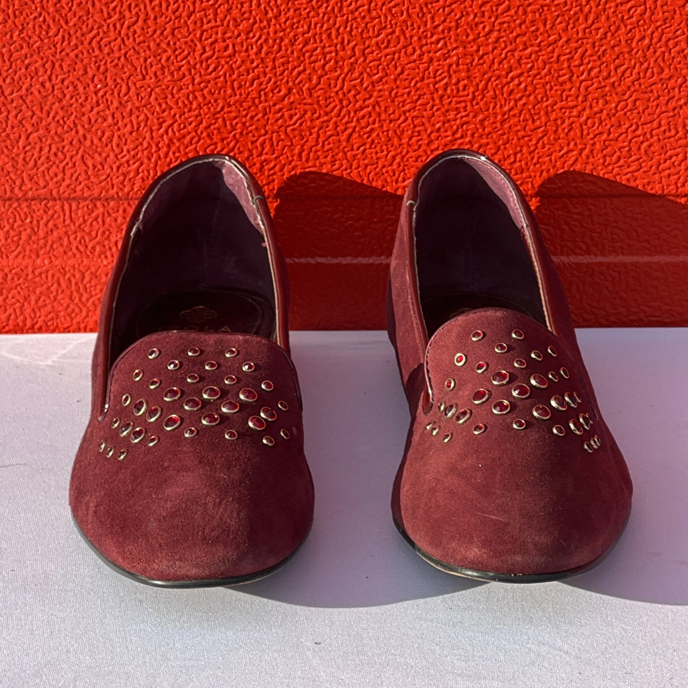 Womans Isola Donna Jeweled Smoking Shoe 10M Maroon Suede Leather Luchador Climbing Shoes Review