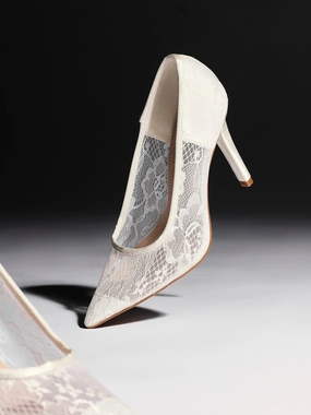 ALORA Locking High Heel Shoes