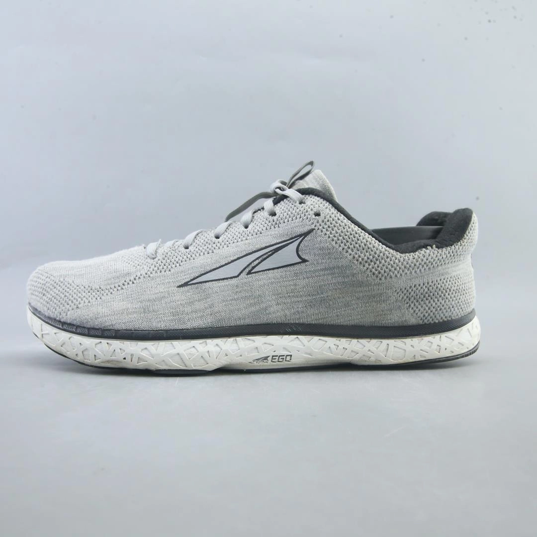 ALTRA ESCALANTE Run On Clouds Shoes