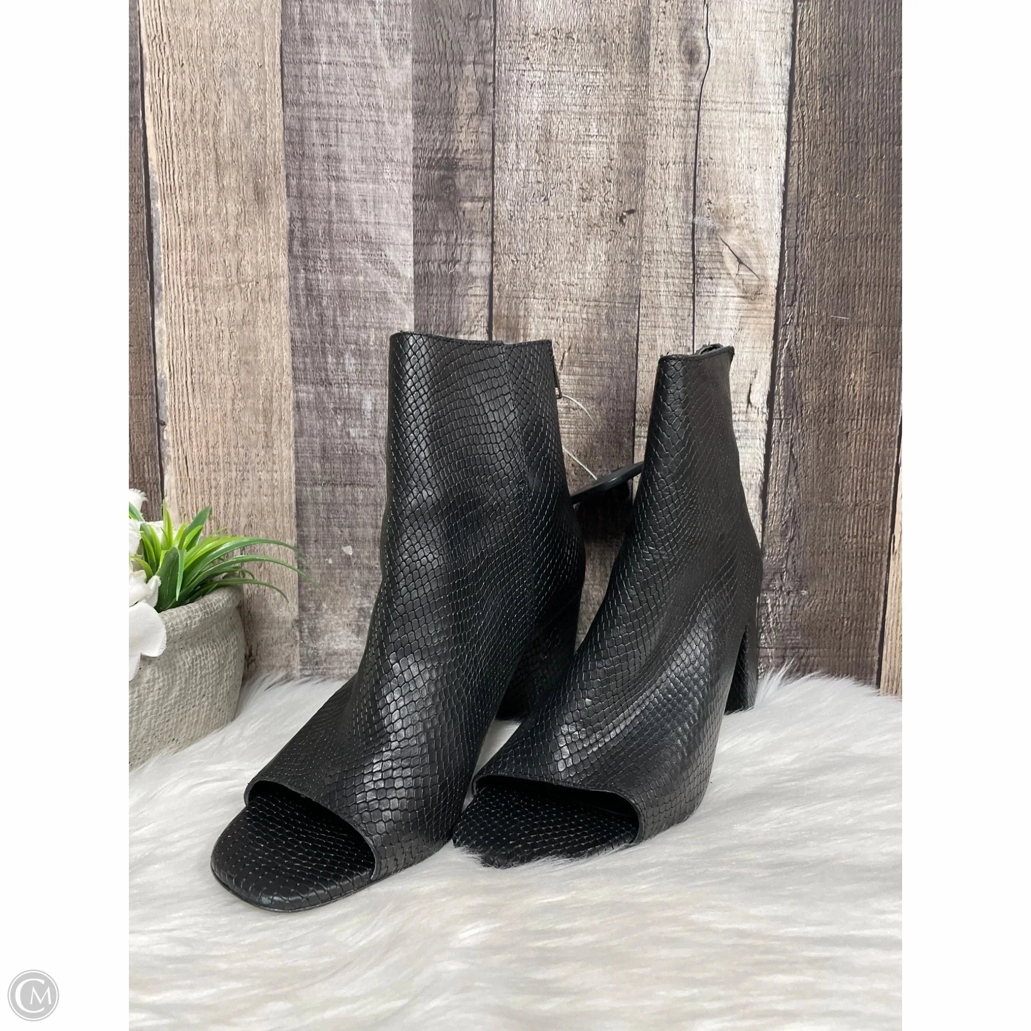 Ankle Boots Steel Toe Boots Ankle Heels By Matisse In Beige, Size: 9