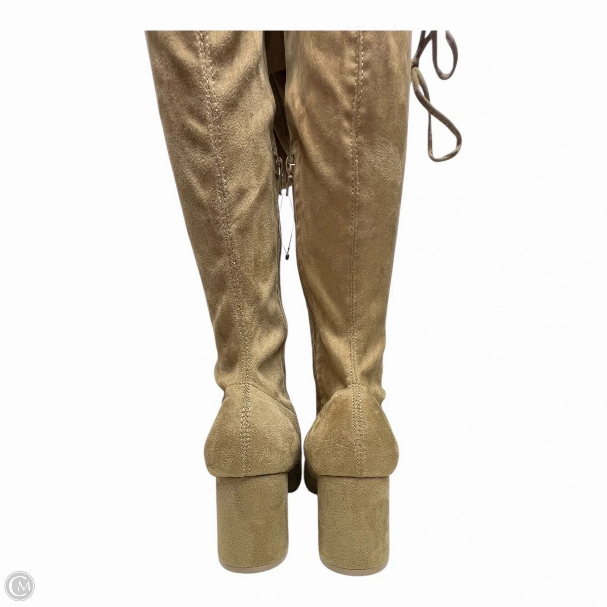 Extra Wide Snow Boots Boots Over-the-knee Heels By Clothes Mentor In Tan, Size: 10