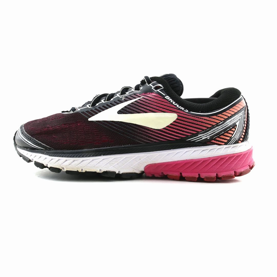 BROOKS GHOST 10 Running Shoes Guide