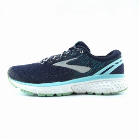 BROOKS GHOST 11 Running Shoes On Beach