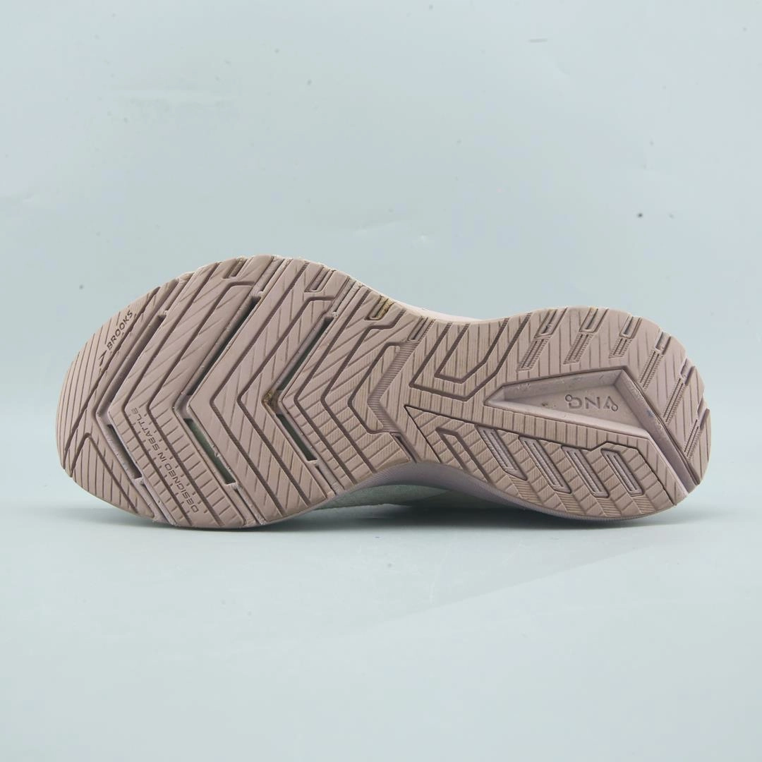 BROOKS RICOCHET 3 Best Shoes For Fell Running