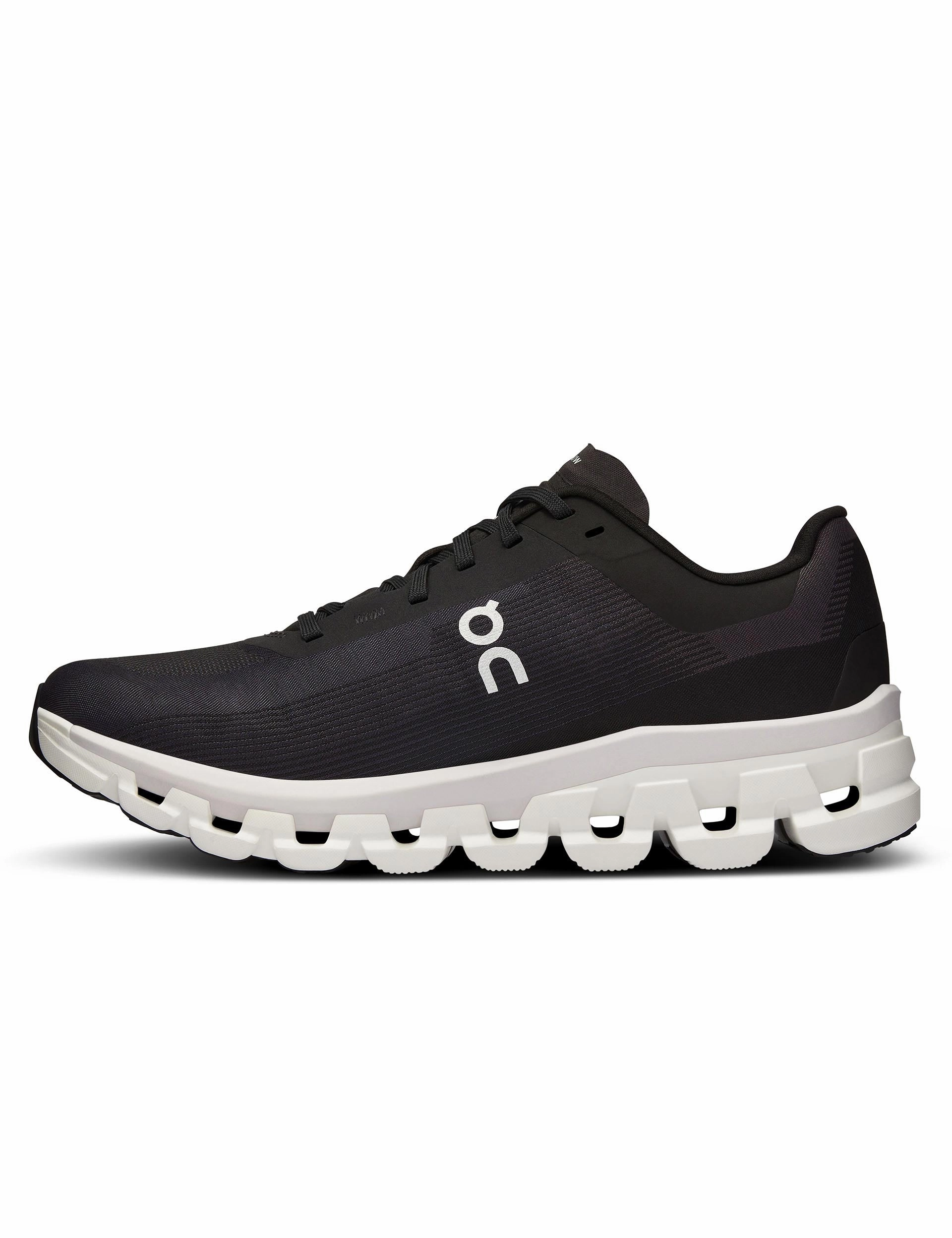 Running Shoes With Best Cushioning Cloudflow 4 - Black/White