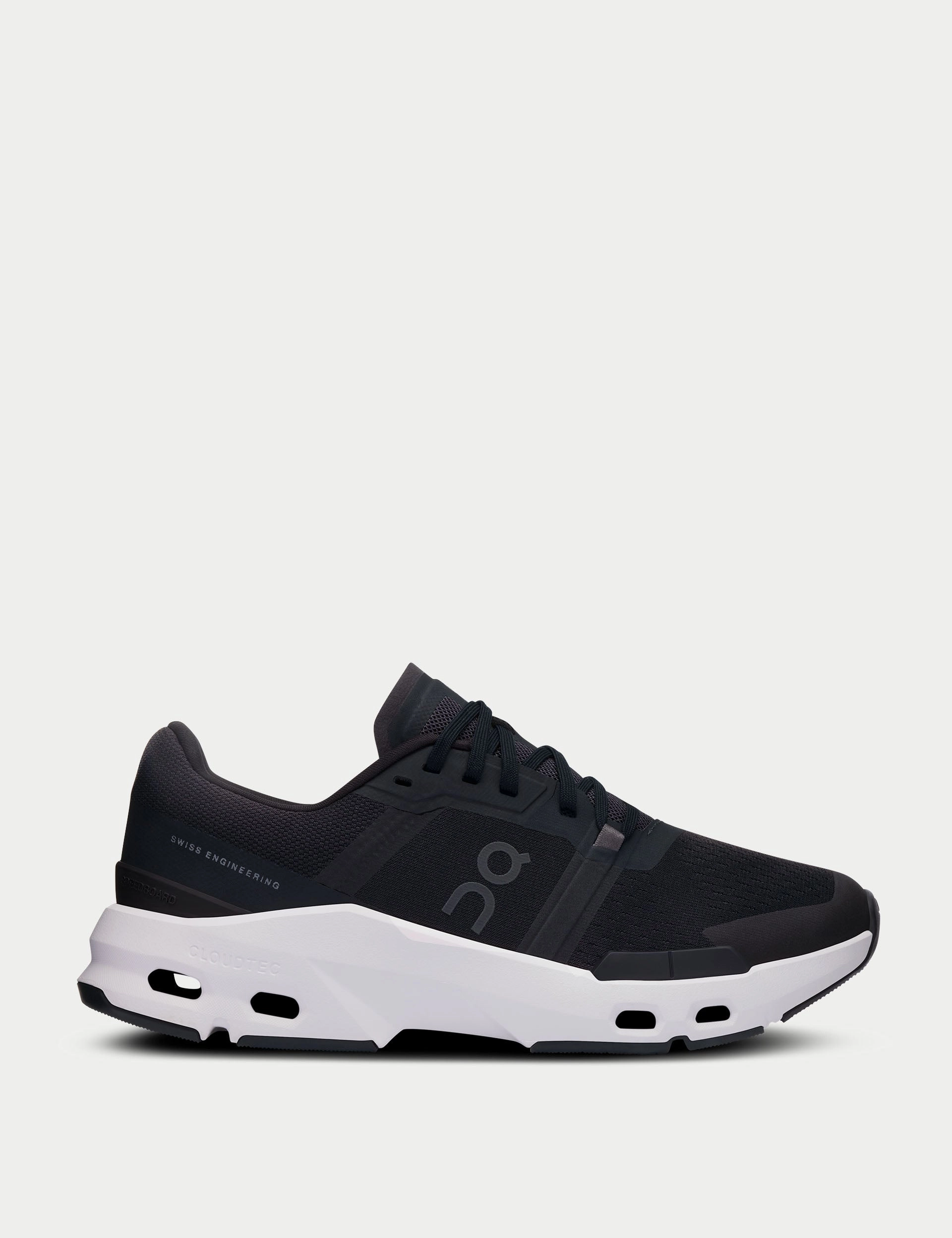 Cloudpulse - Black/White Best Water Resistant Running Shoes