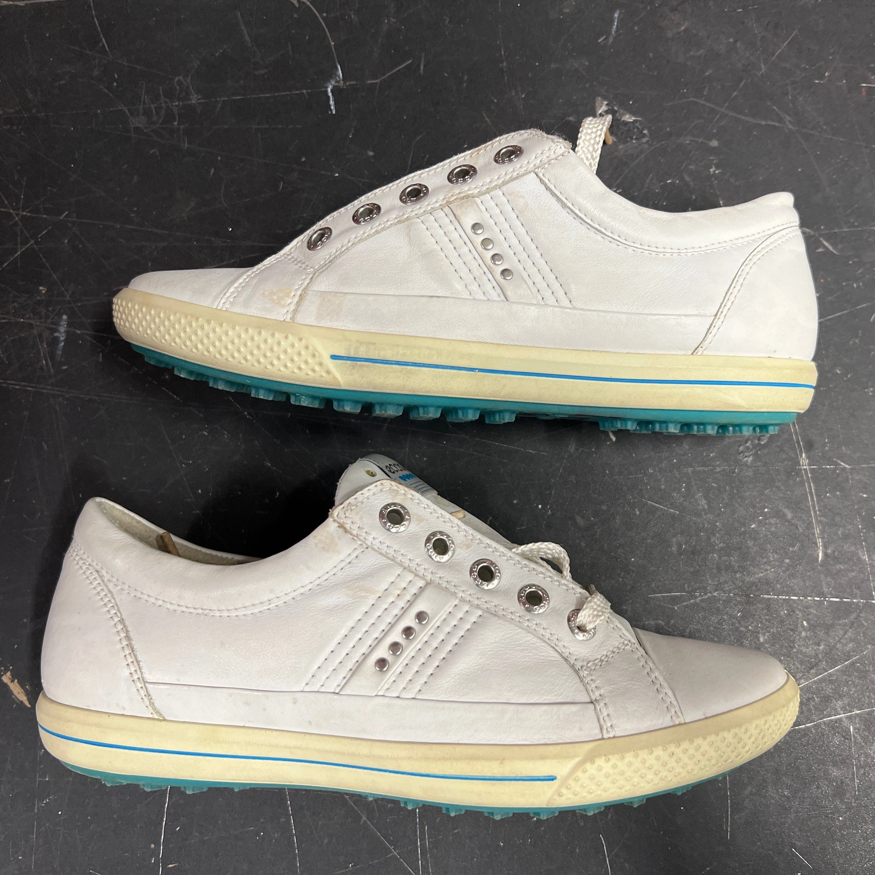 2 Pair Womens Ecco Spike-less Golf Shoe 36EU Five Ten Anasazi Verde Climbing Shoe Review