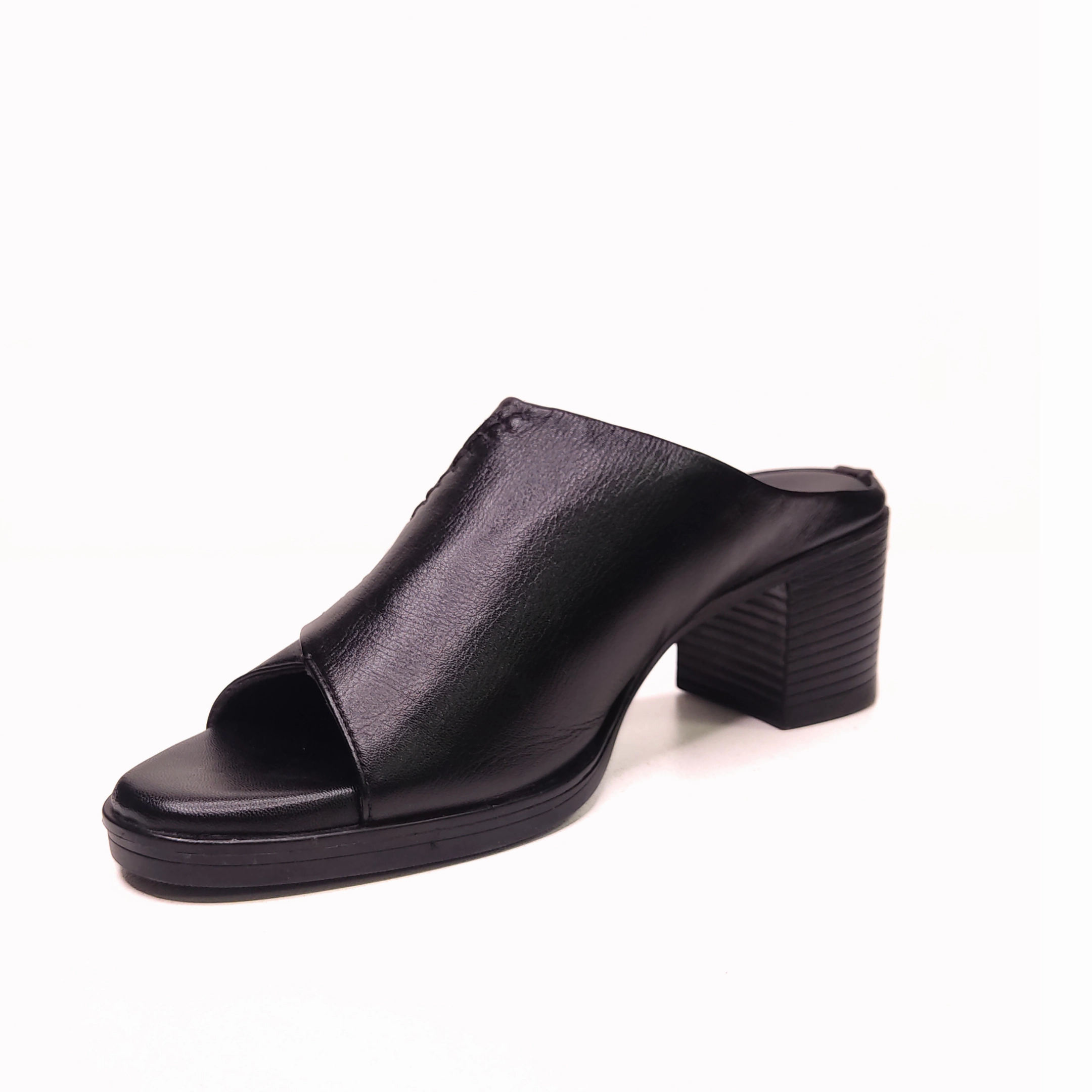 CRAFTSMAN WOMENS HEELS High Heel Painting