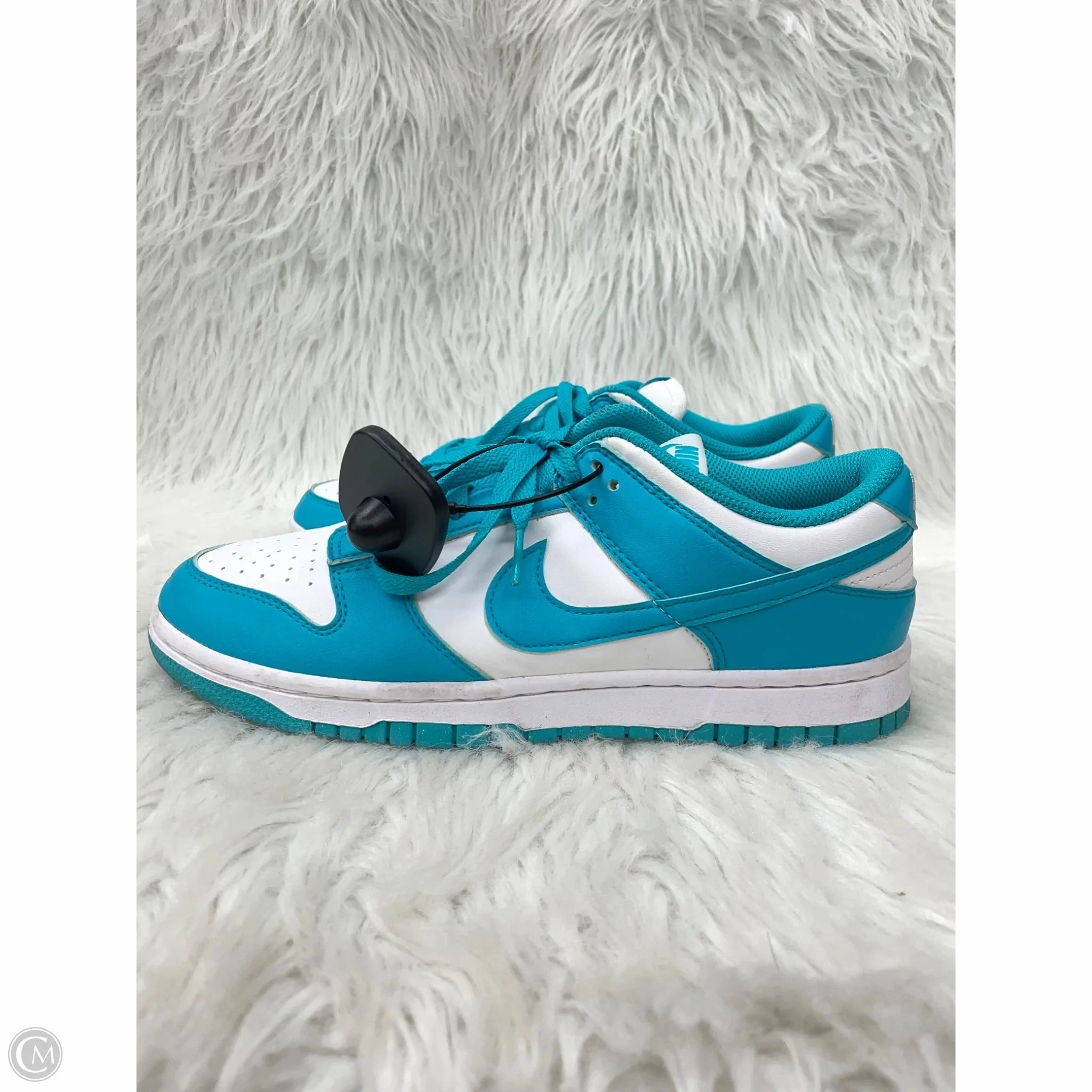 Shoes Sneakers By Nike In Blue & White, Size: 9 Nike Shoes Tennis