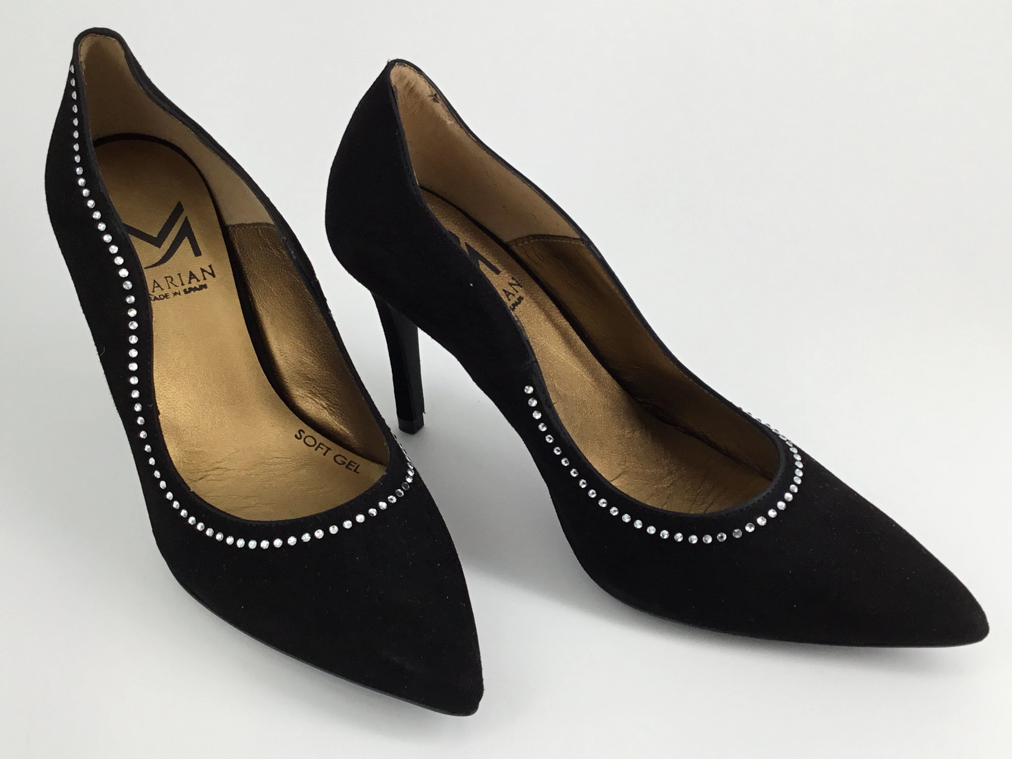 Marian Avani High Heels Crushing