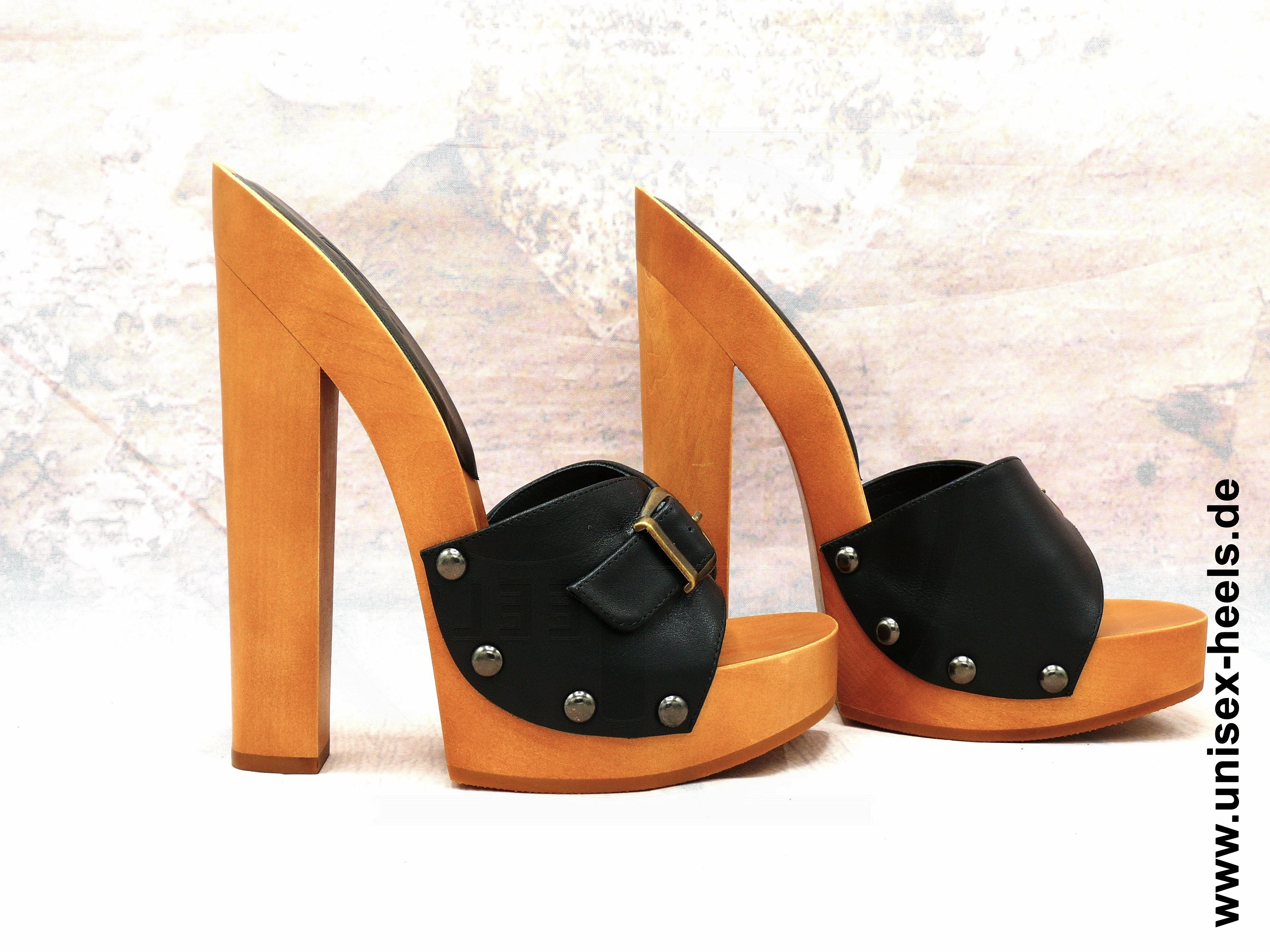 High Heels Dress Mainhattan - High Heels