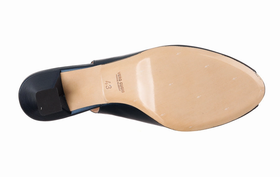 Mus Lagoon Navy High Heel Trample Porn