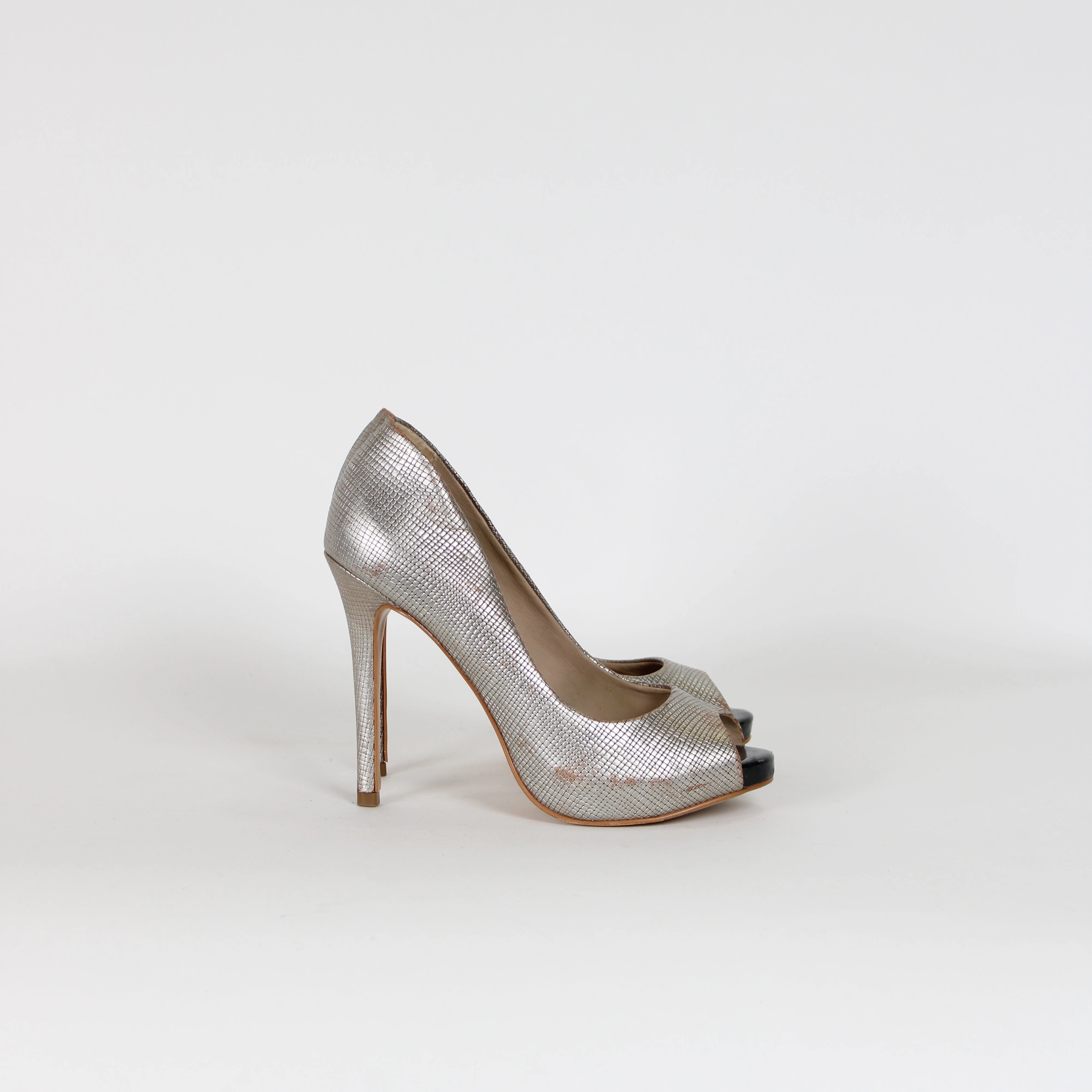 Dangling High Heels Kosheen Silver Stiletto Heels