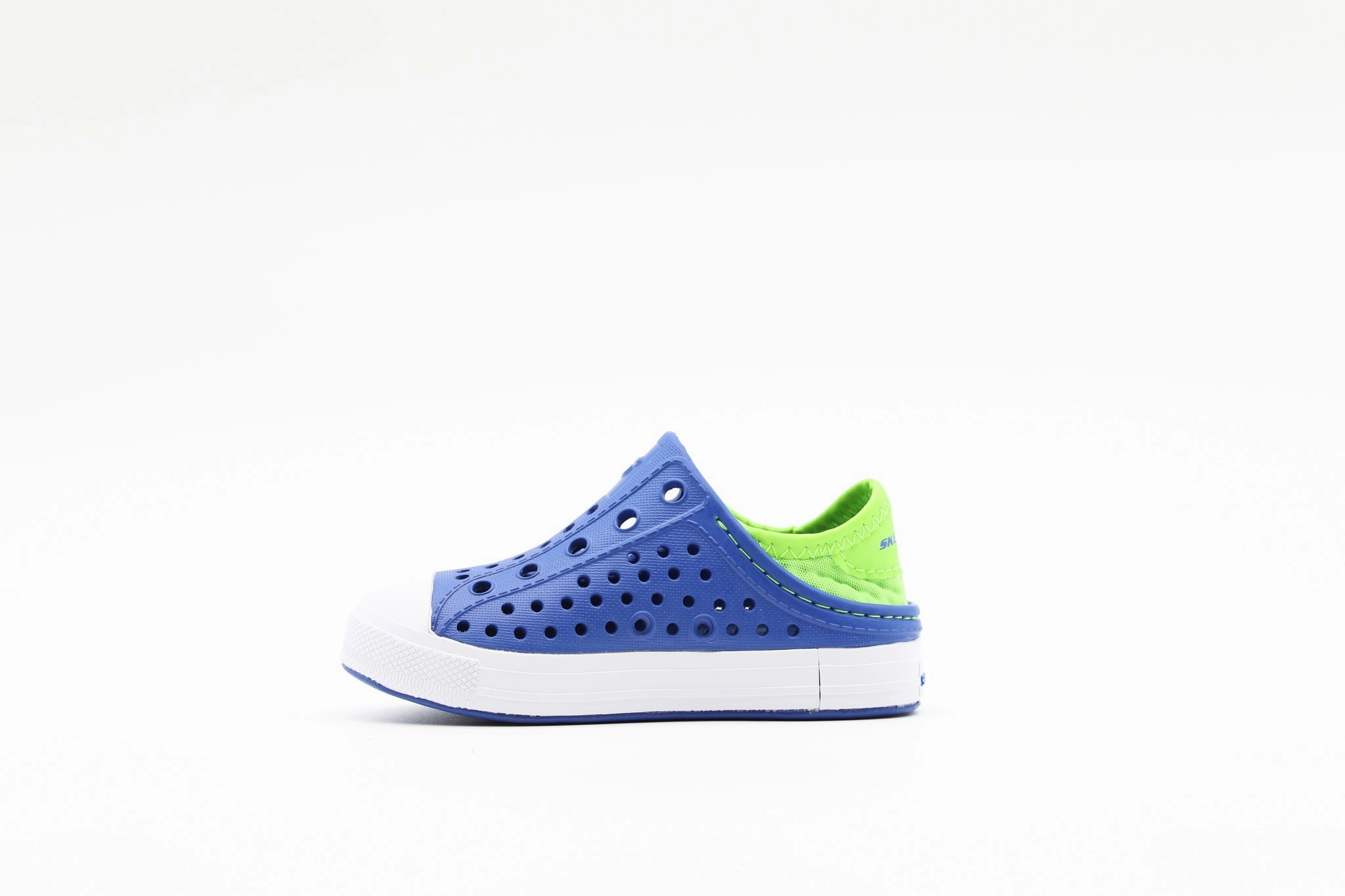 Skechers Boy's Guzman Steps - Aqua Surge Slip-On - Toddler Zionic Nxt Waterproof Hiking Shoe