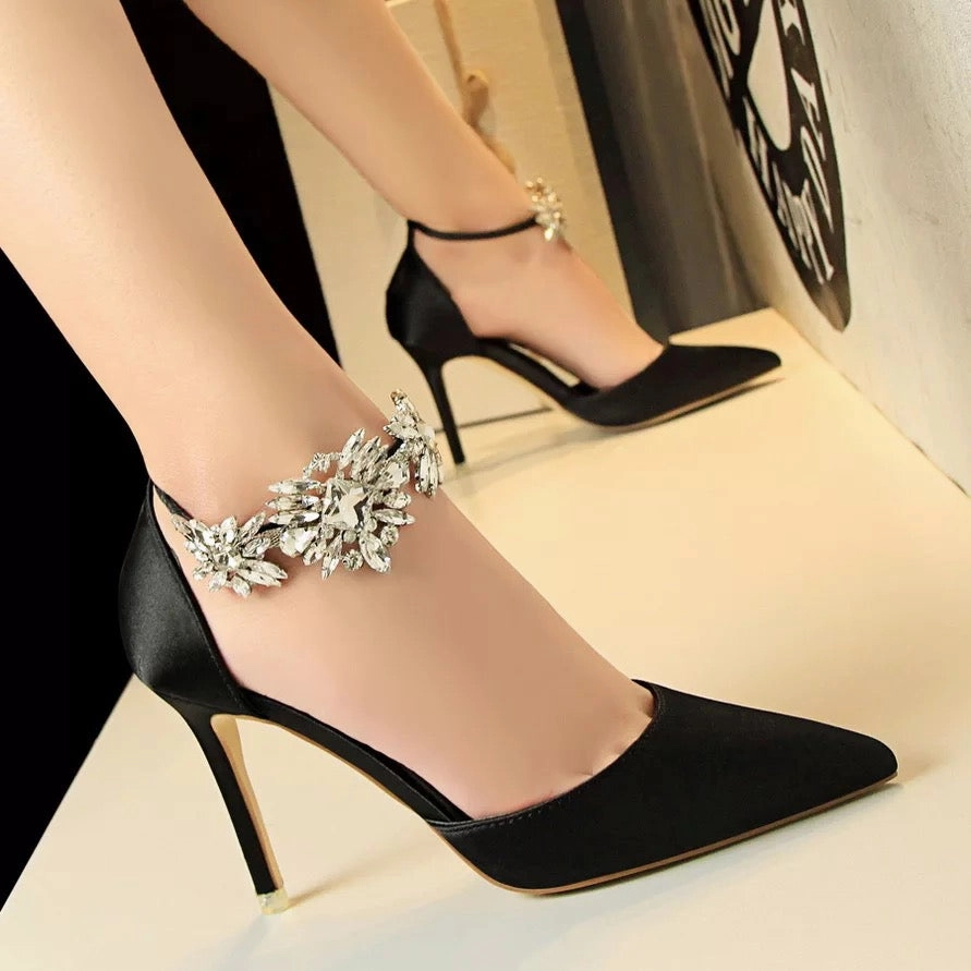 20 Inch High Heels Elegant Crystal Pearl Pointed Toe Shoe