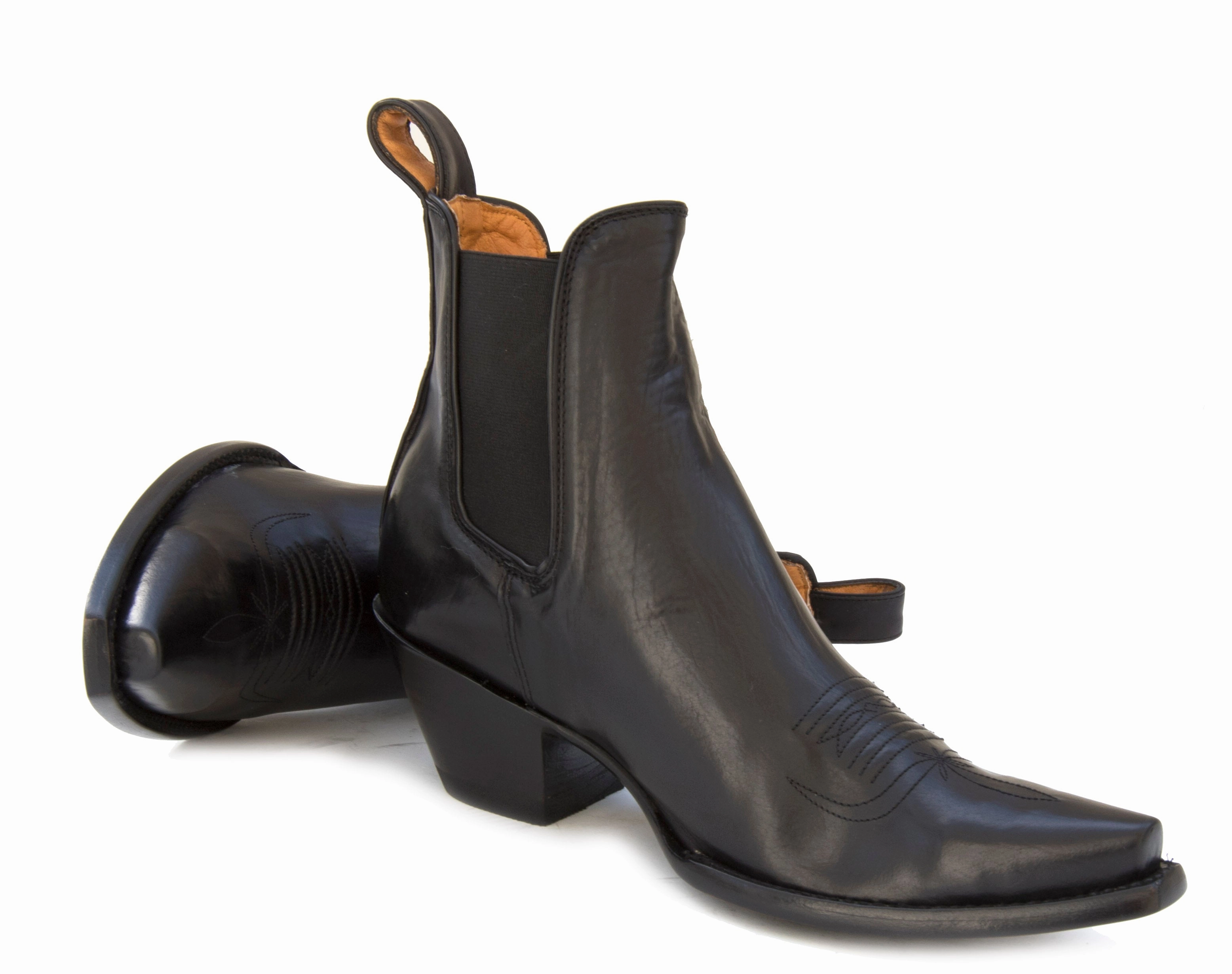 T4 Black ankle Pump Ankle Boots