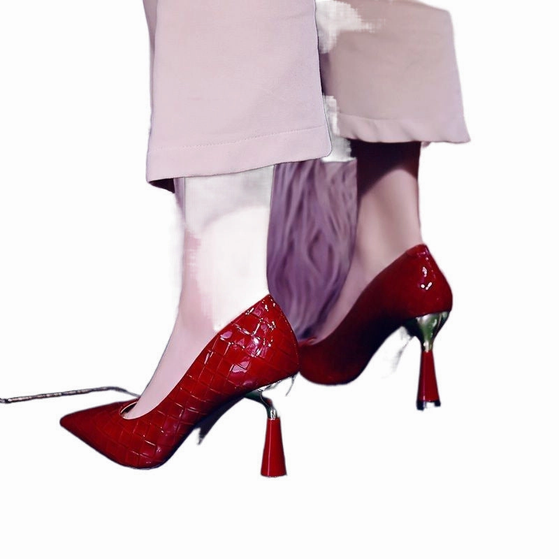 Elegant Ladies Heels Stiletto Sharp Toe High Heel Vase