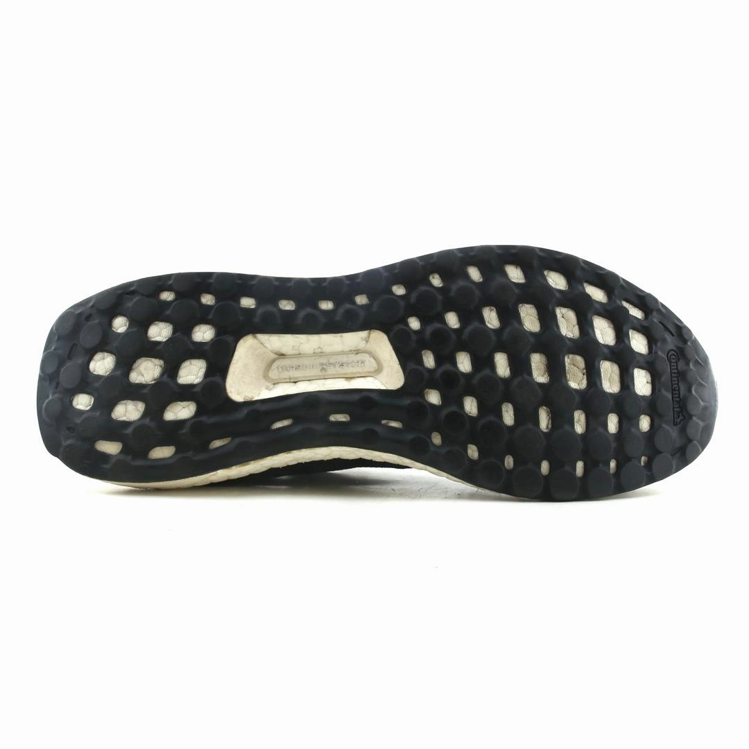 Swiss Running Shoe ADIDAS ULTRA BOOST