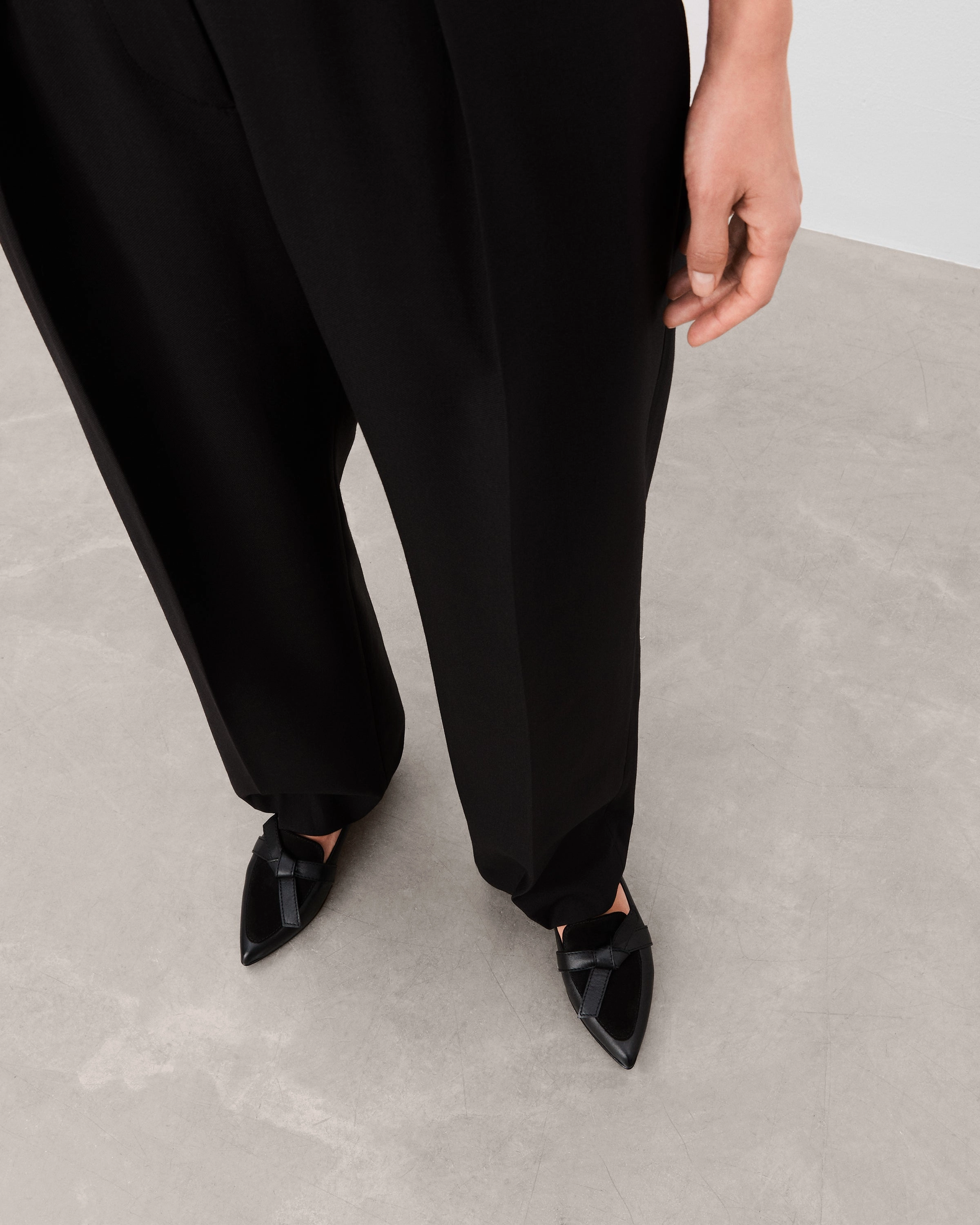 Loafers And Slip-ons Ally Leather/Suede Black