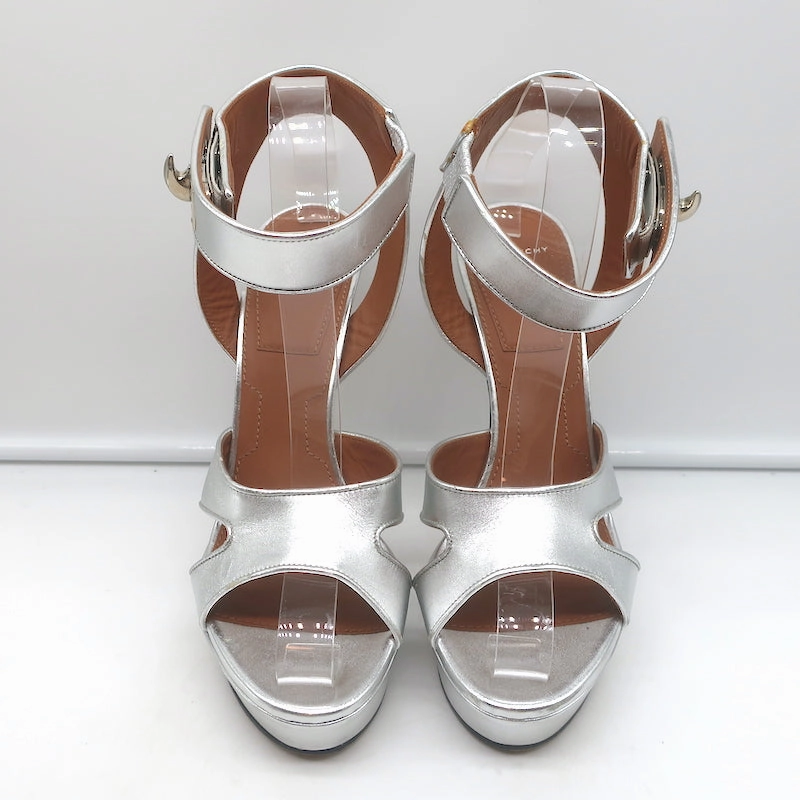Givenchy Shark Lock Platform Sandals Silver Metallic Leather Size 38.5 High Heel Height