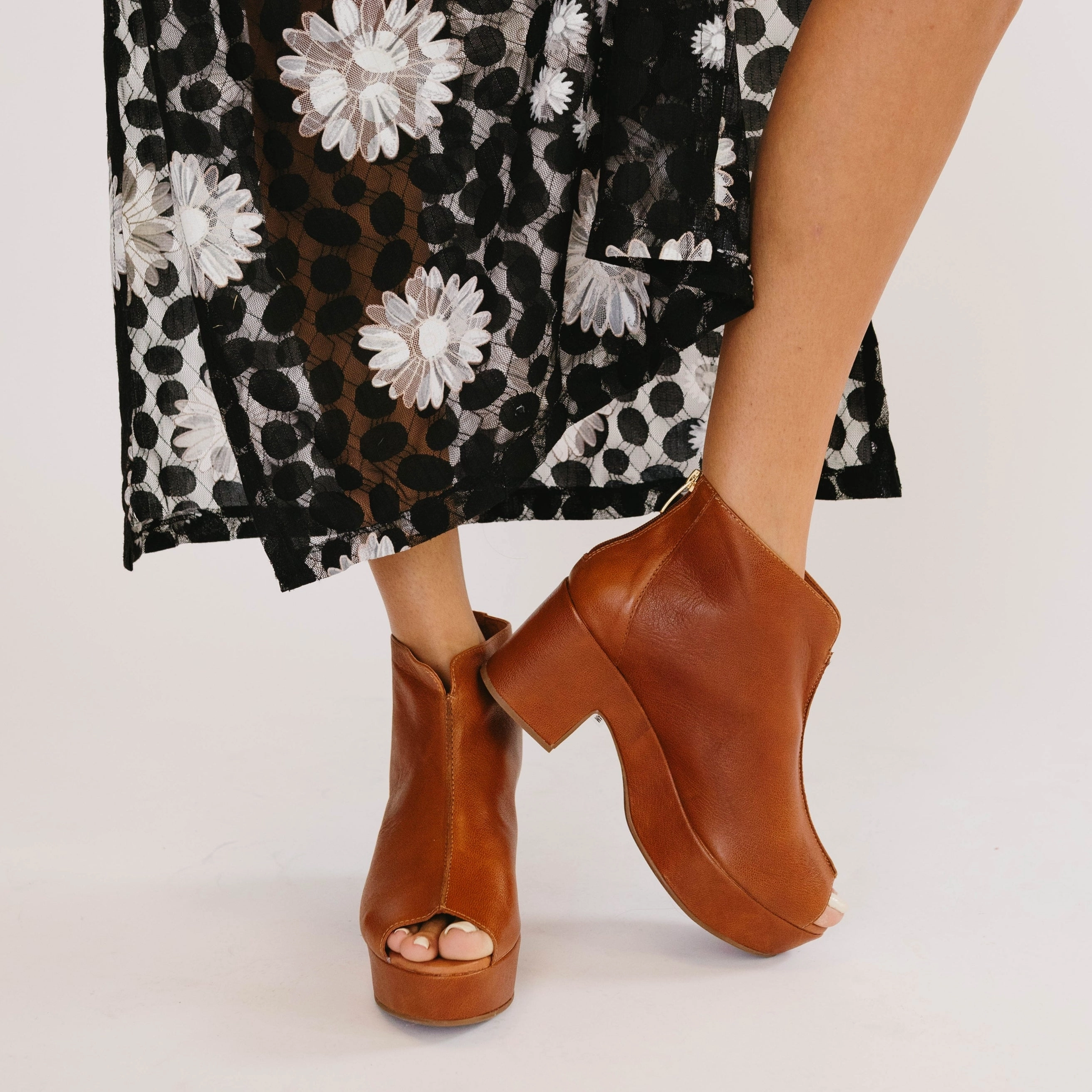 Gion Lace Up Knee High Boots