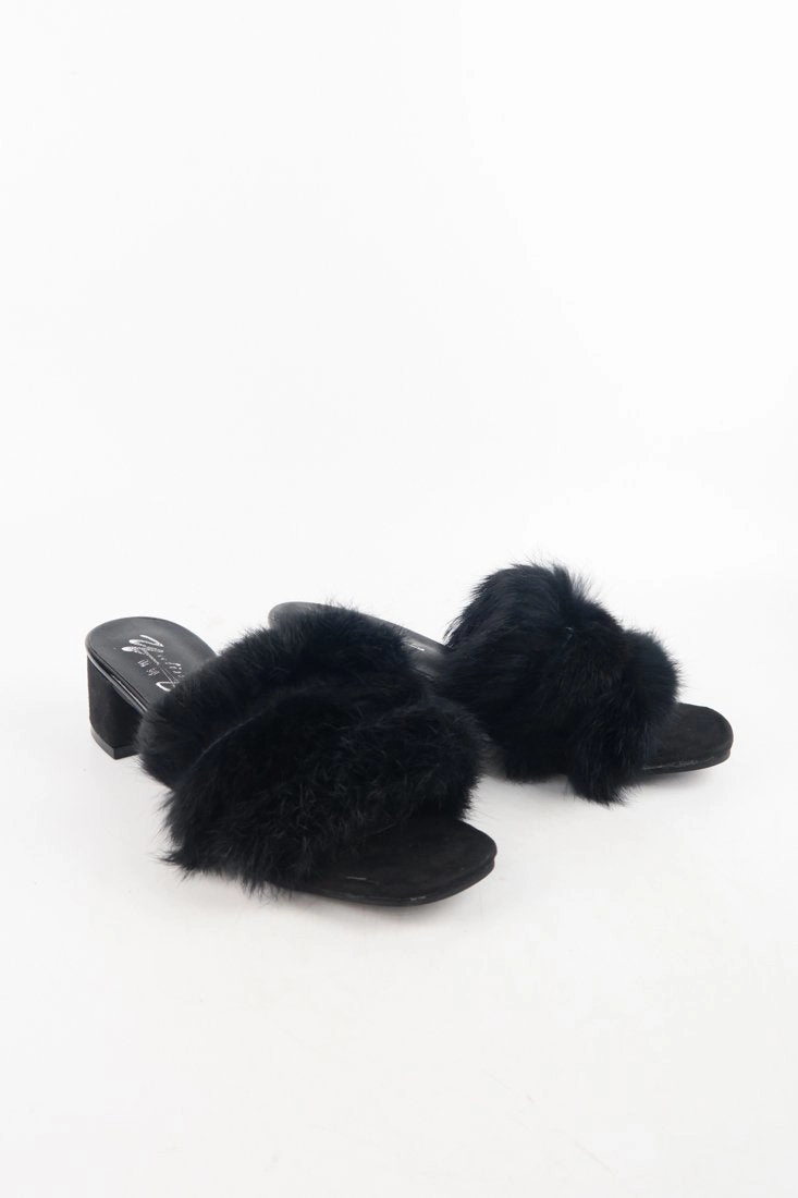  - Fluffy Fur Slide Sandals Fashion Block Mid Heel Mule Slippers Designer High Heels