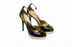 Iconic Vintage Gucci - Black Platform Peep Toe Heels - 8 Foot Inserts For High Heels
