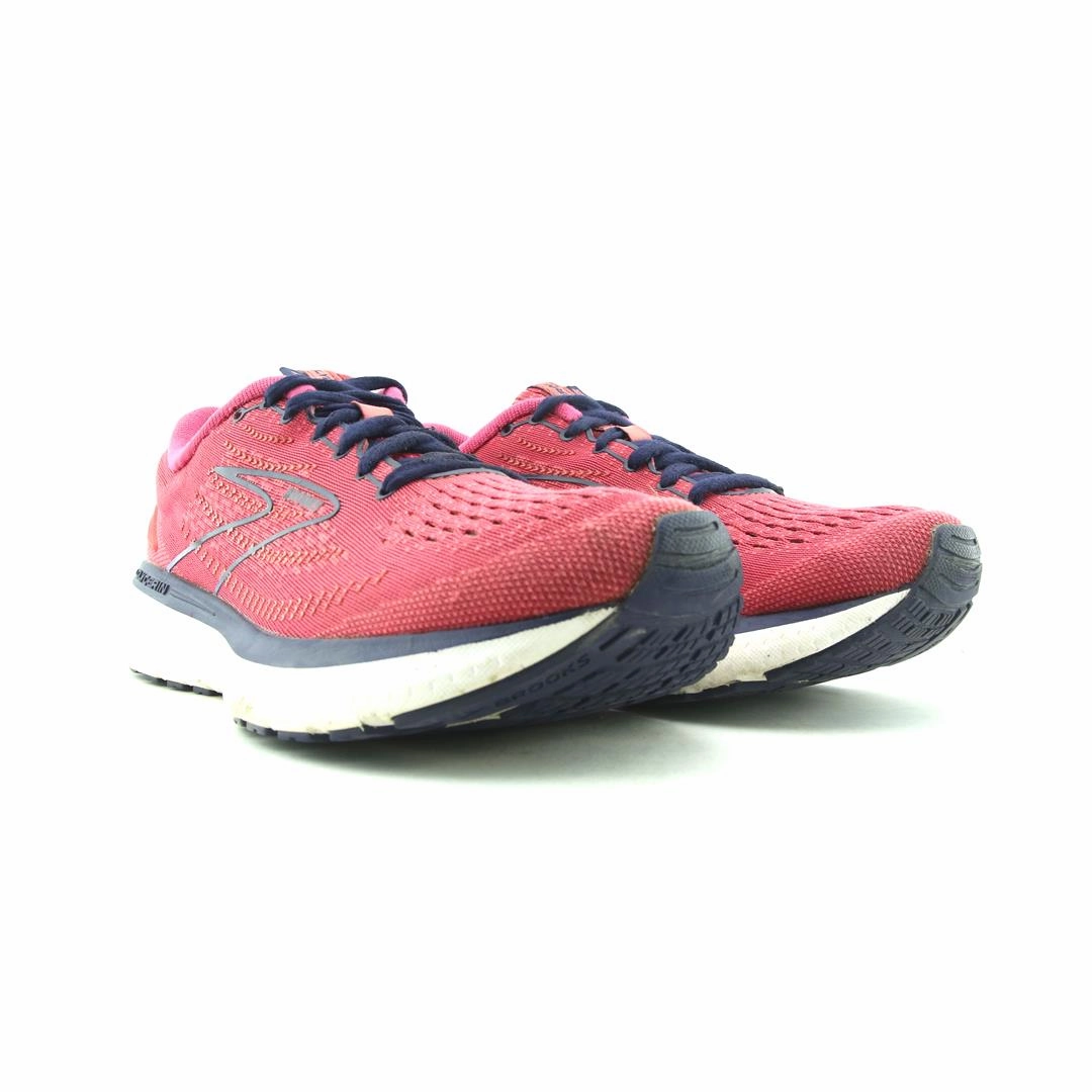 Pacer Future Street Plus Running Shoe BROOKS GLYCERIN 19