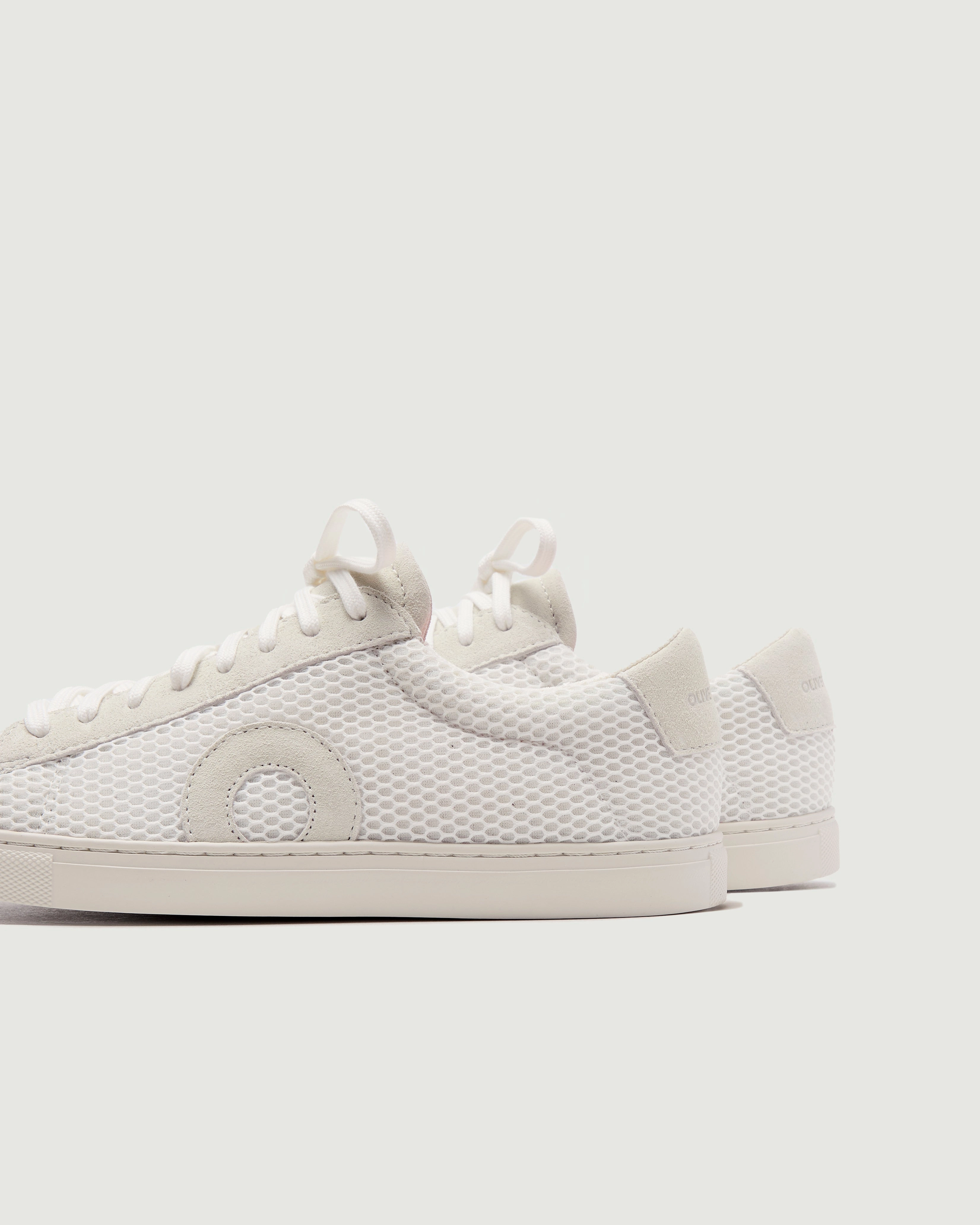 Low 1 | Chalk (Waterproof)