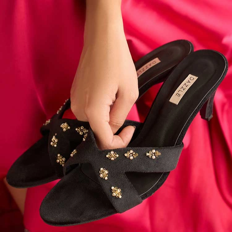 Mehfil (Black) Ruby Heel Shoes