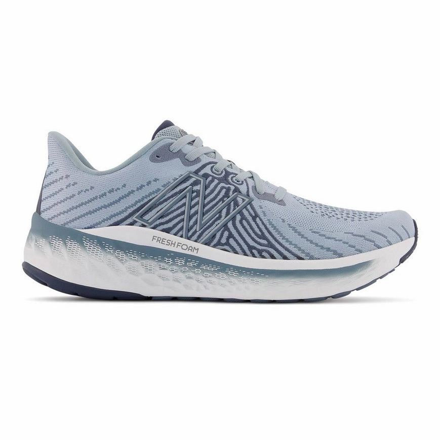 New Balance Mens Soccer Cleats Men's New Balance Fresh Foam Vongo v5, Light Slate/Thunder/Ocean Grey, 9.5 D Medium