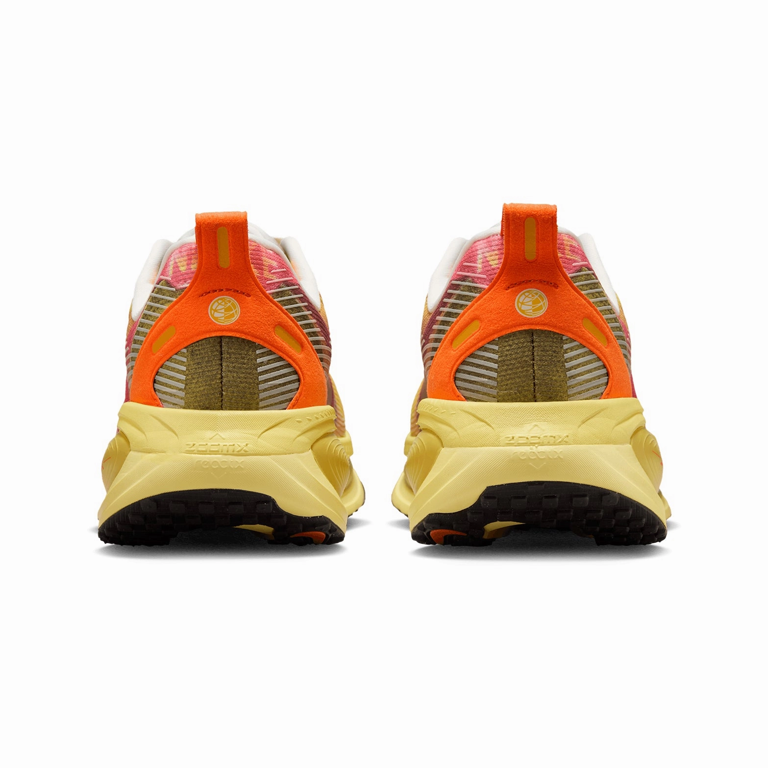 Men's Vomero 18 SE Running Shoes Multi-Colour / Vivid Sulphur / Dark Sulphur / Clear Nike Shoes Floral