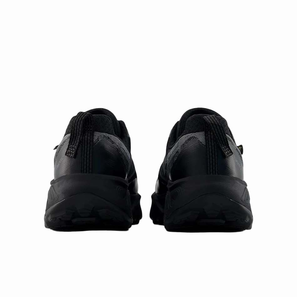 New Balance Men's Hierro V9 GORE-TEX Trail Shoes in Black/Faded Black/Castlerock AW25 Sonic Trail Running Shoes