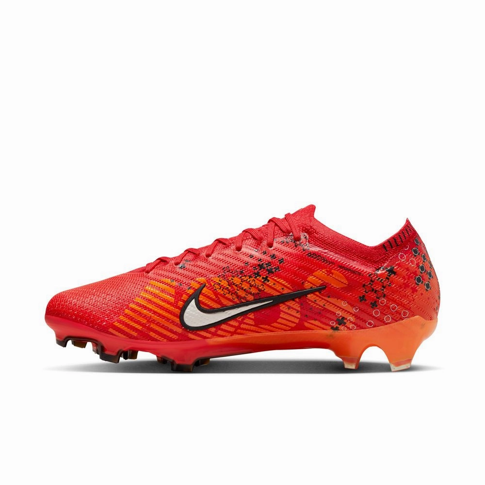 Soccer Cleats Mismatch Nike Zoom Mercurial Vapor 15 Elite MDS FG Cleats