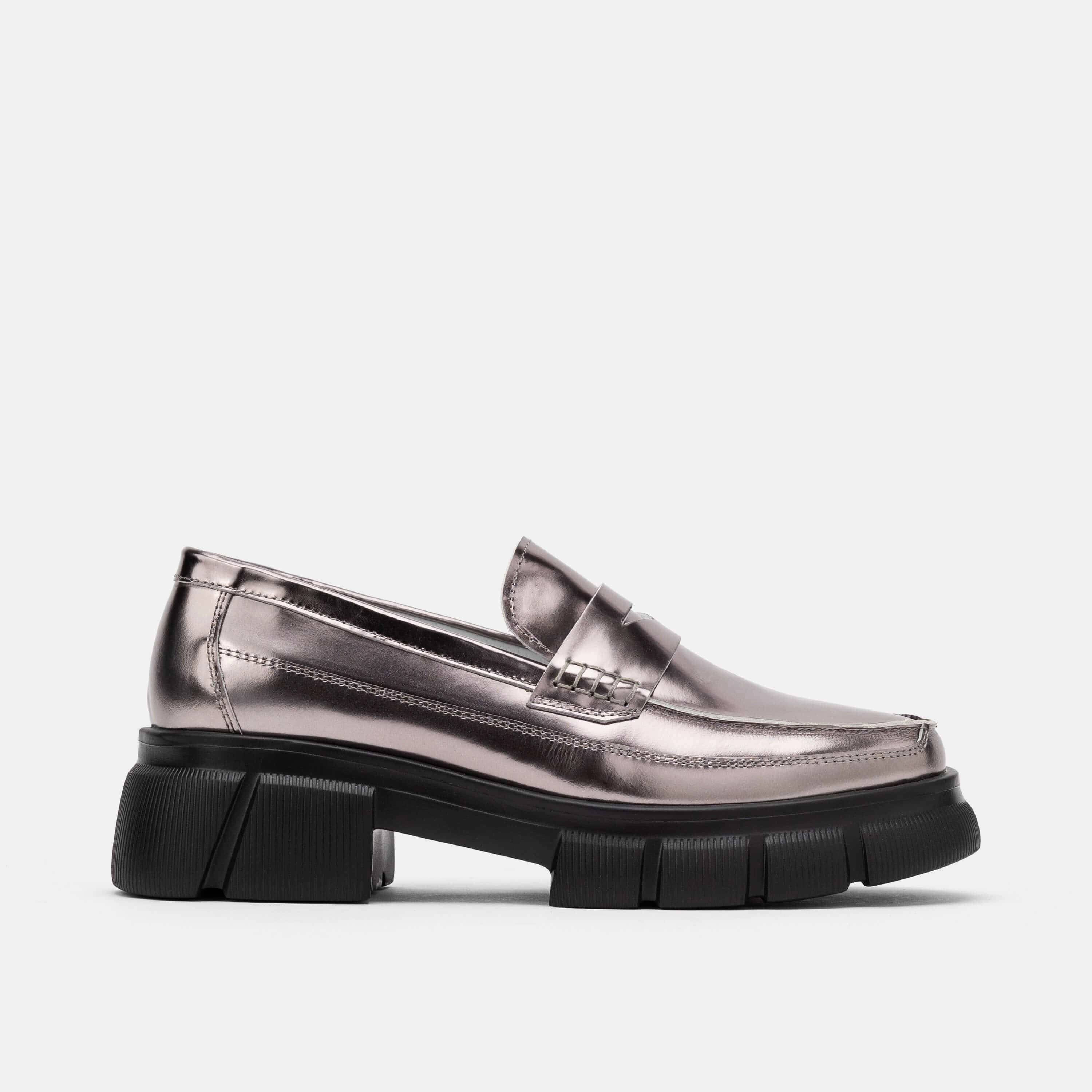 Ms. Calum Silver Rose Patent Leather Lug Penny Loafers Kiltie Tassel Loafers
