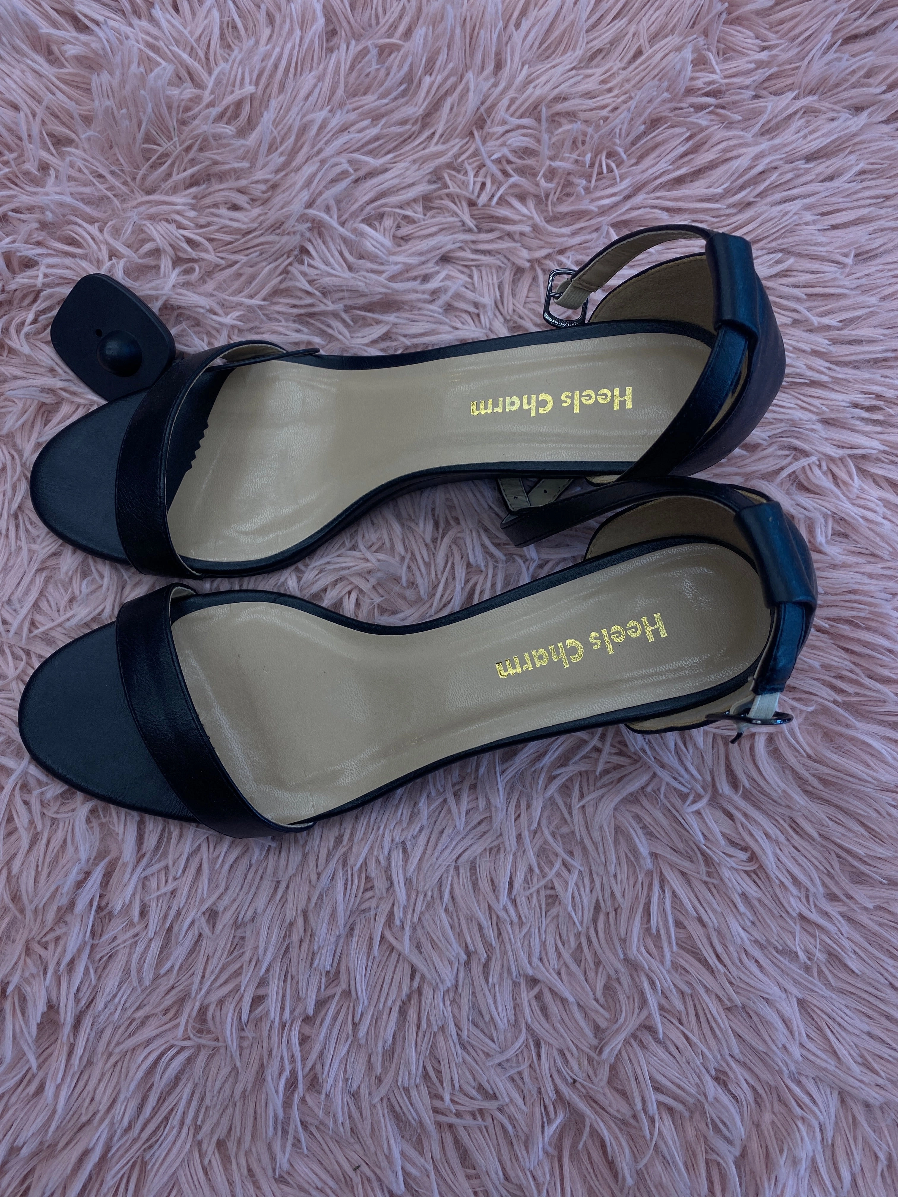 Ugg Boots High Heels Sandals Heels Wedge By Clothes Mentor In Black, Size: 10