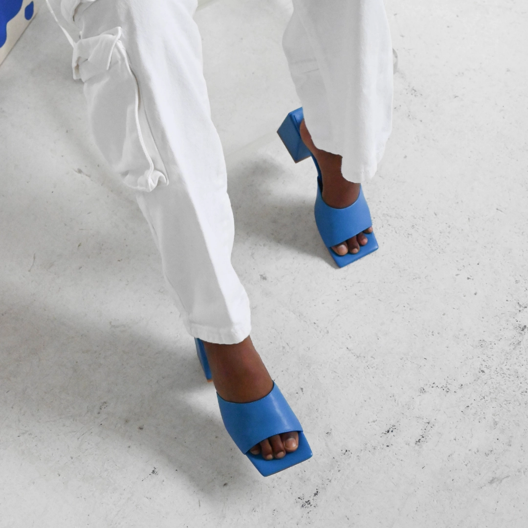 Trix Heels Blue High Heel Race Dc 2024