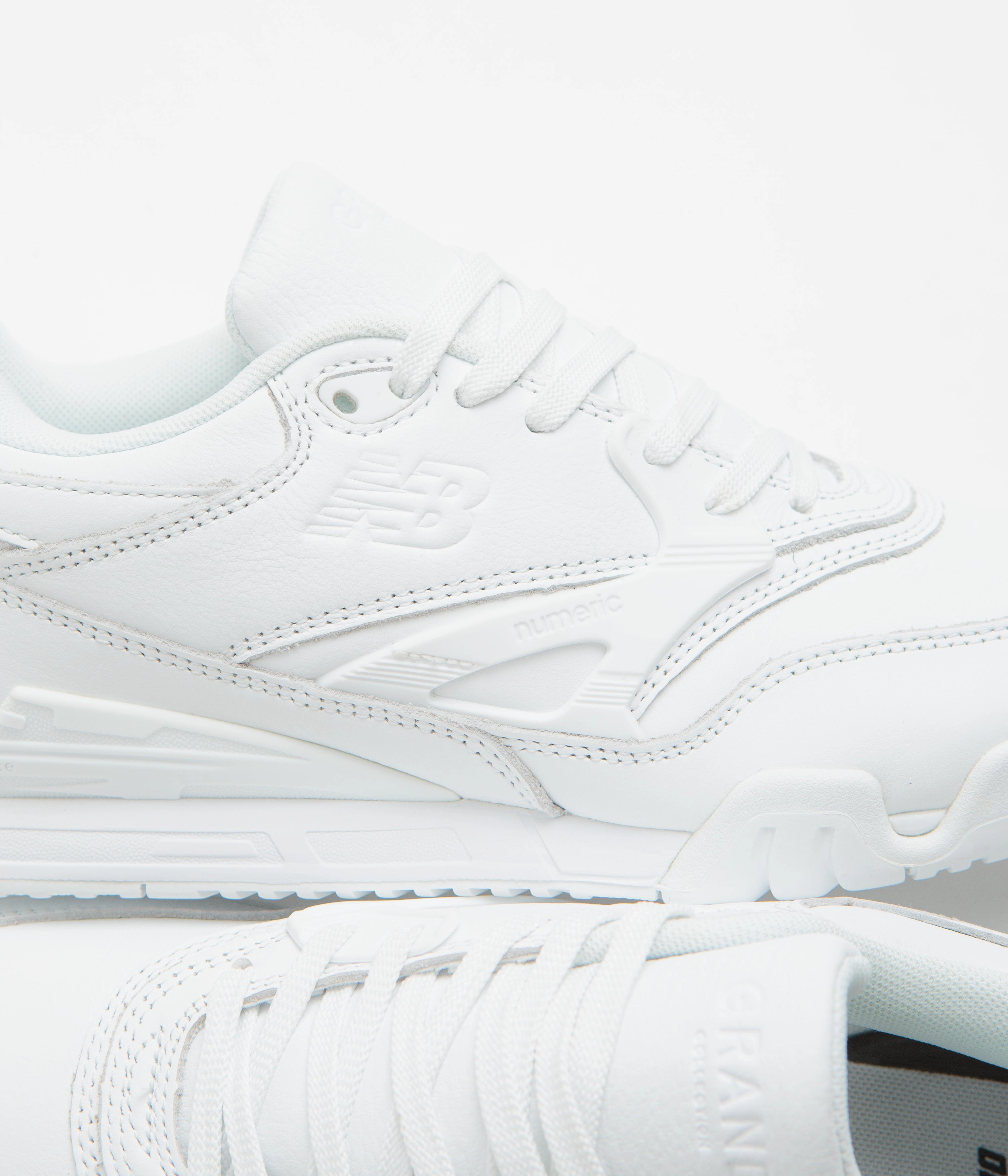 New Balance Numeric x Grand Collection 770 Shoes - White New Balance Campus