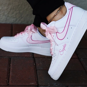 Guess the Glow Top Nike Shoes