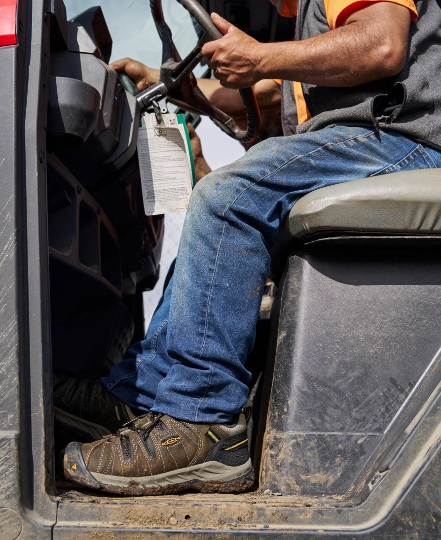 Men's Flint II (Soft Toe)  |  Cascade Brown/Golden Rod Hiking Boots Brands List