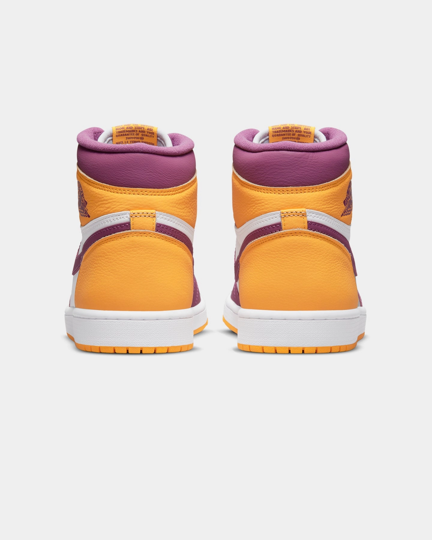 Supreme Nike Shoe Jordan Air Jordan 1 Retro High OG 'Brotherhood' University Gold