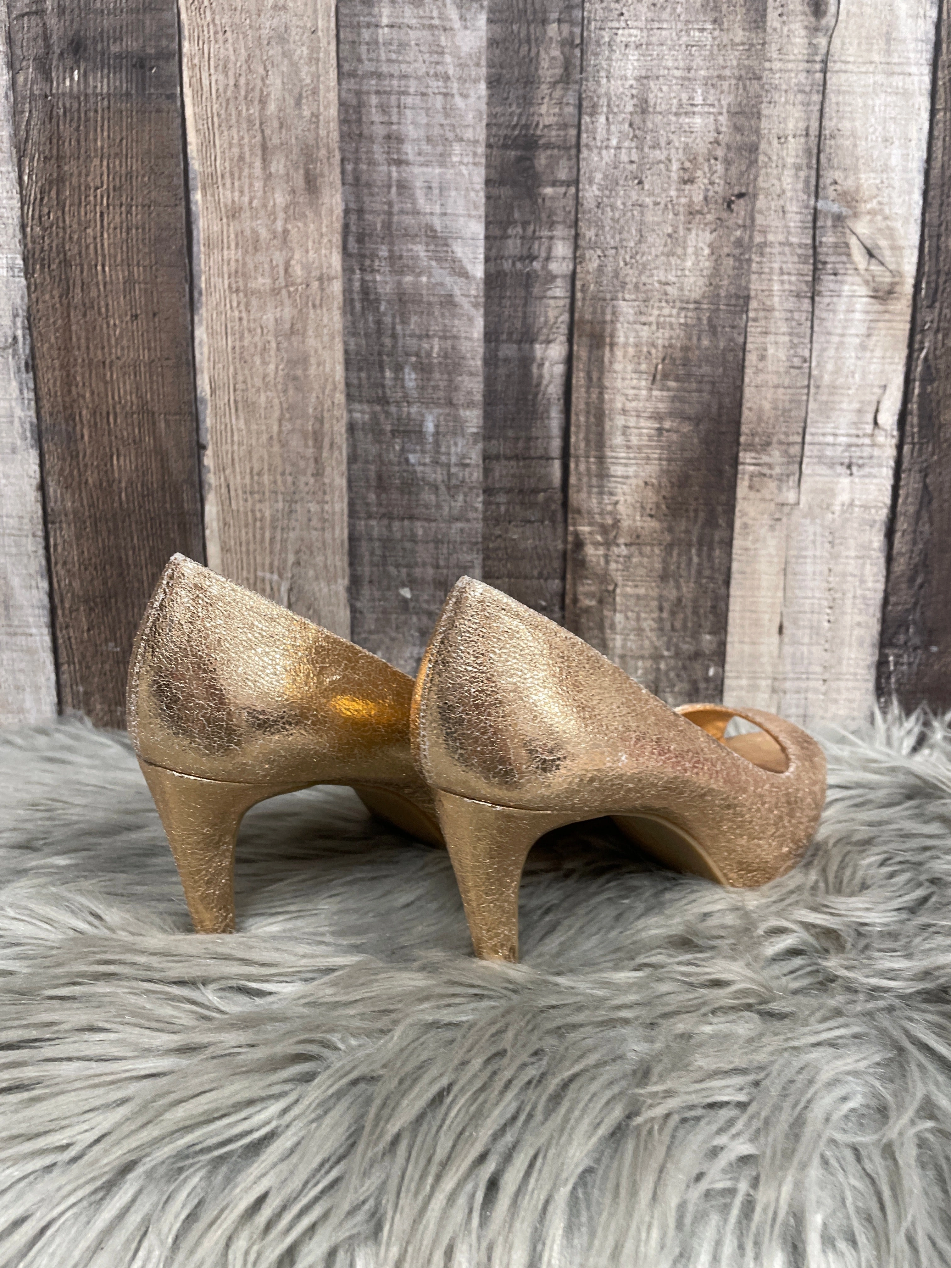 Shoes Heels Stiletto By Bandolino In Copper, Size: 9 Gold Shoes High Heels