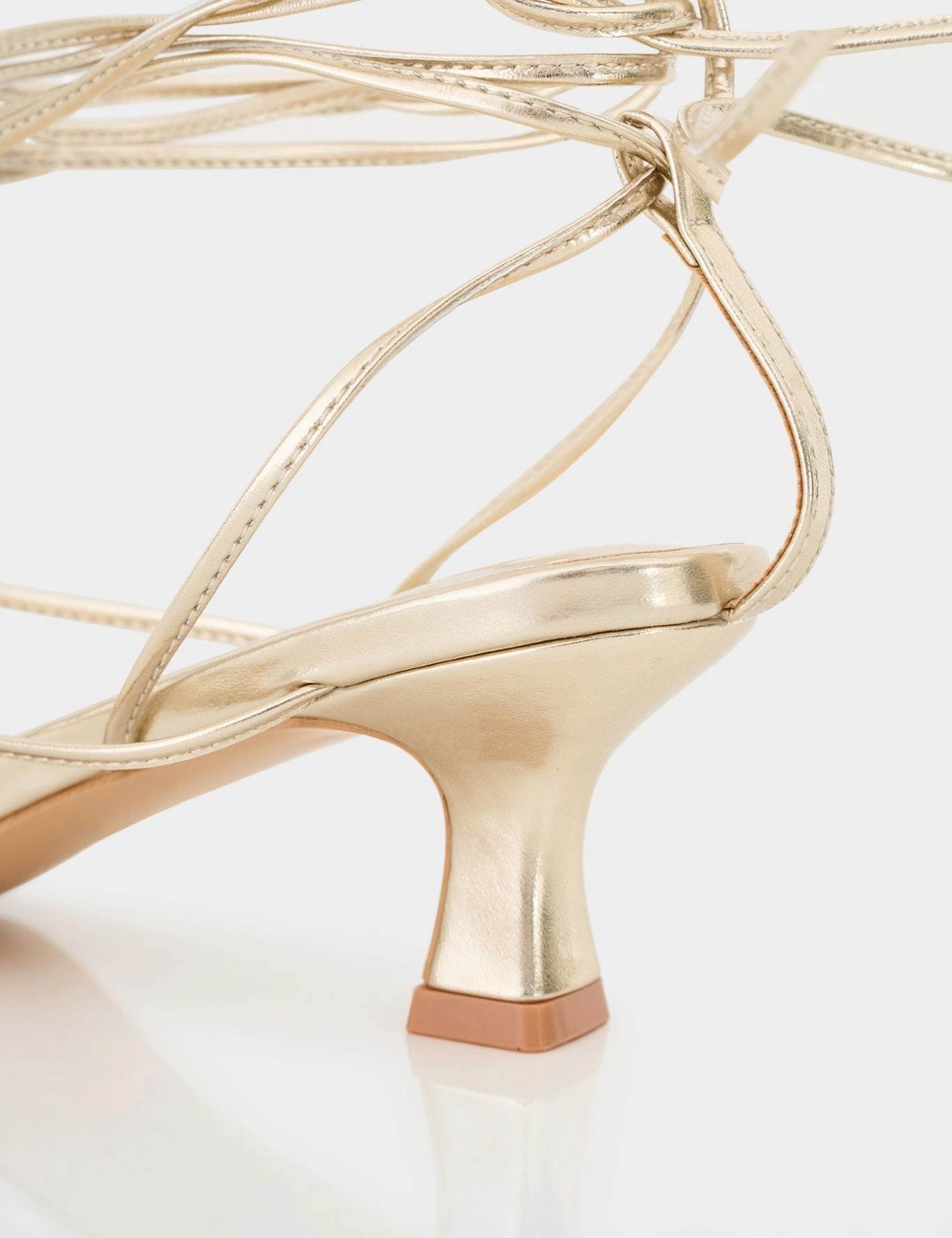 Shibuya Gold Snake Pu Square Toe Lace Up Low Heels Wears High Heels Wears Sneakers