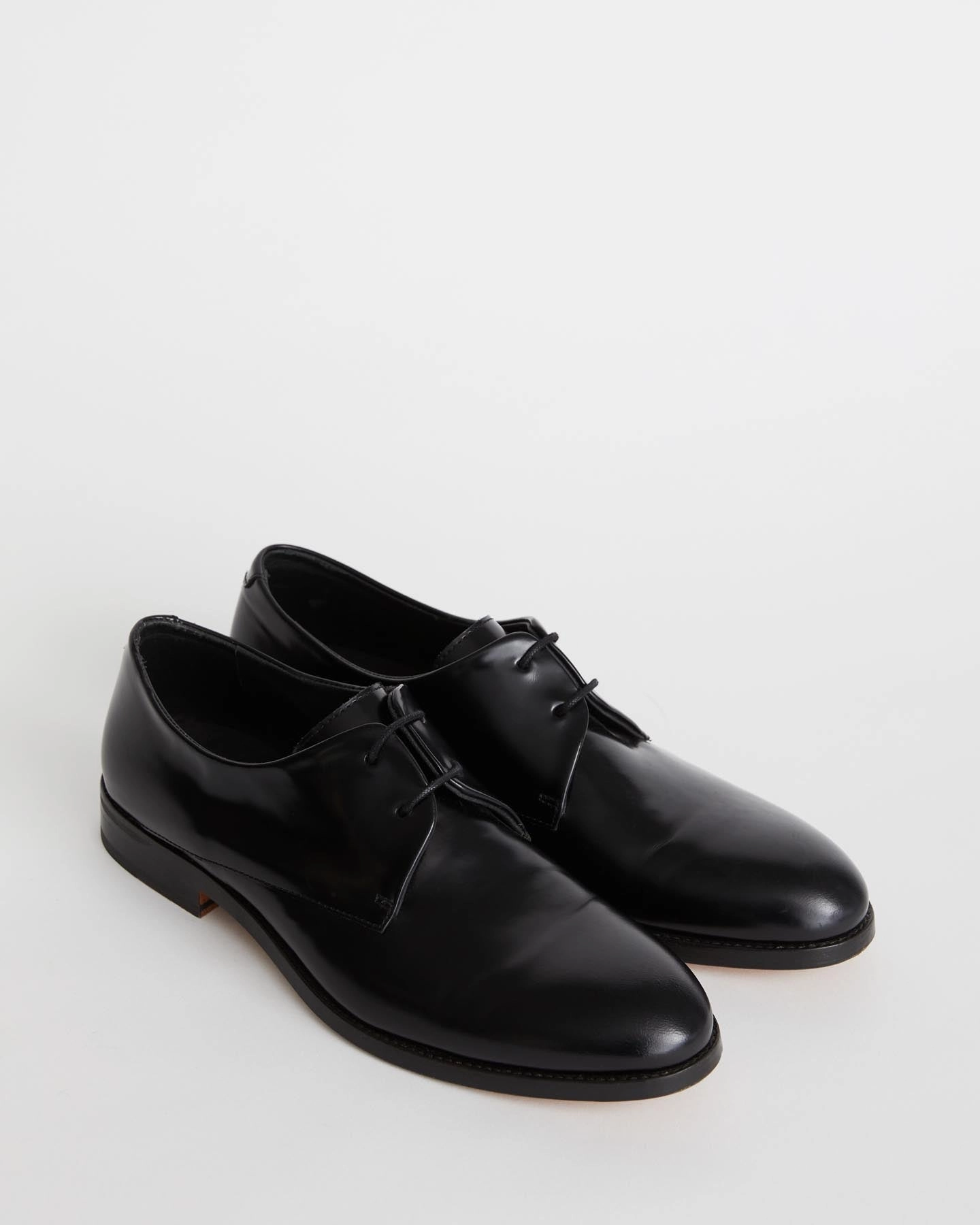 Pena Leather Derby Shoe Crepe Sole Derby Shoes