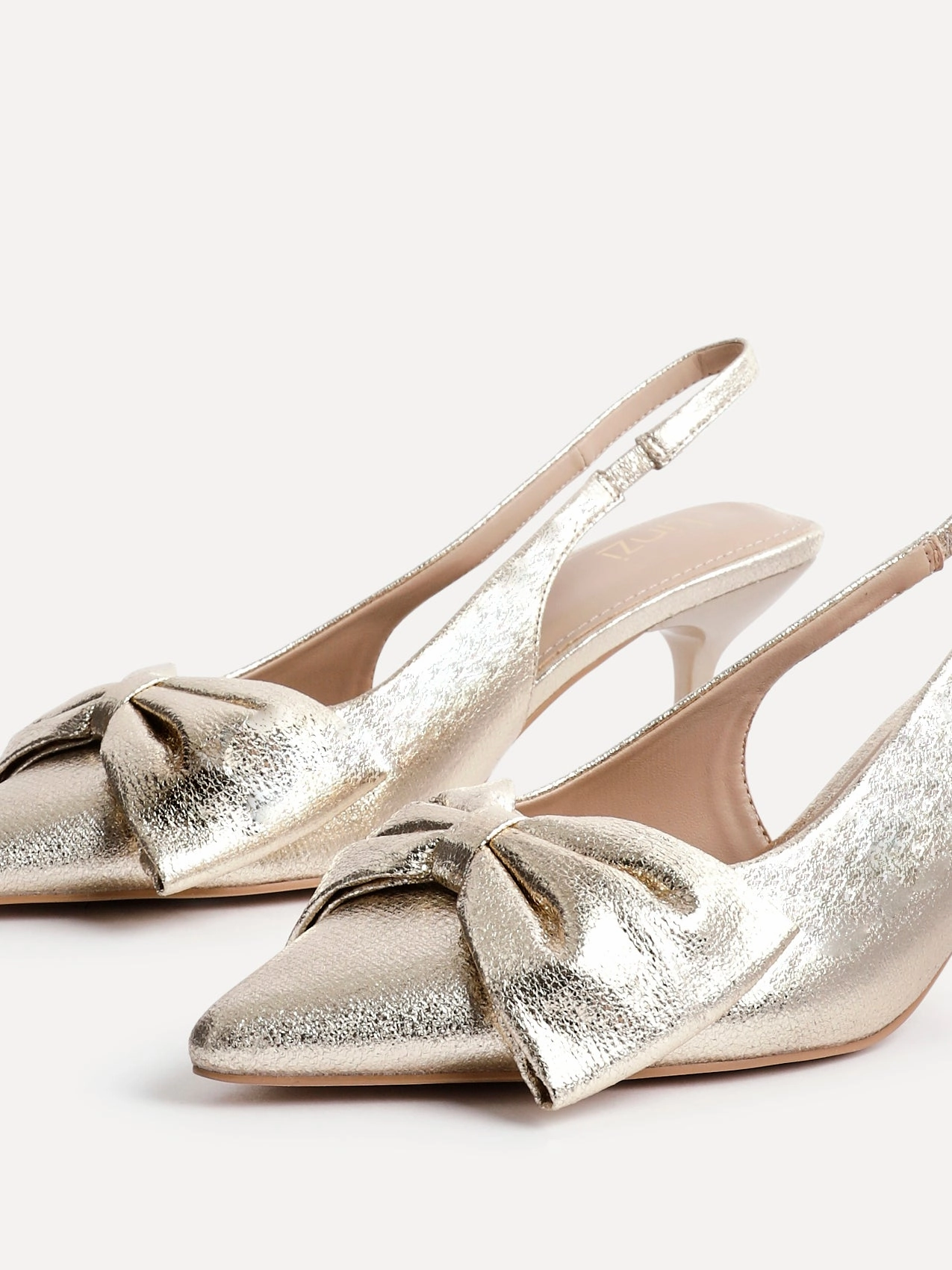 MERLOT Flower Pattern High Heels