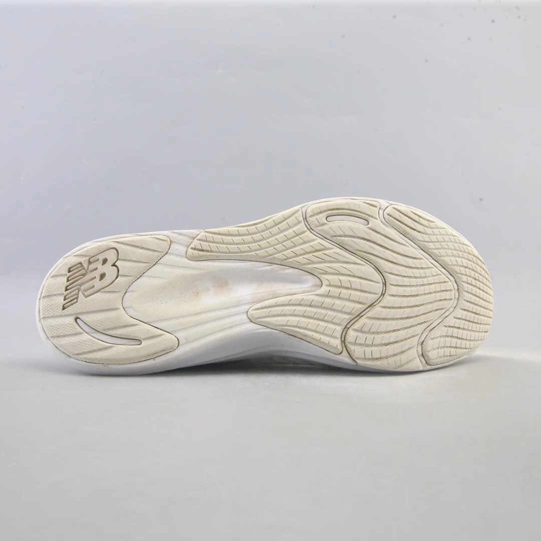 New Balance Women's 411 V1 NEW BALANCE DYNASOFT NERGIZE SPORT V2