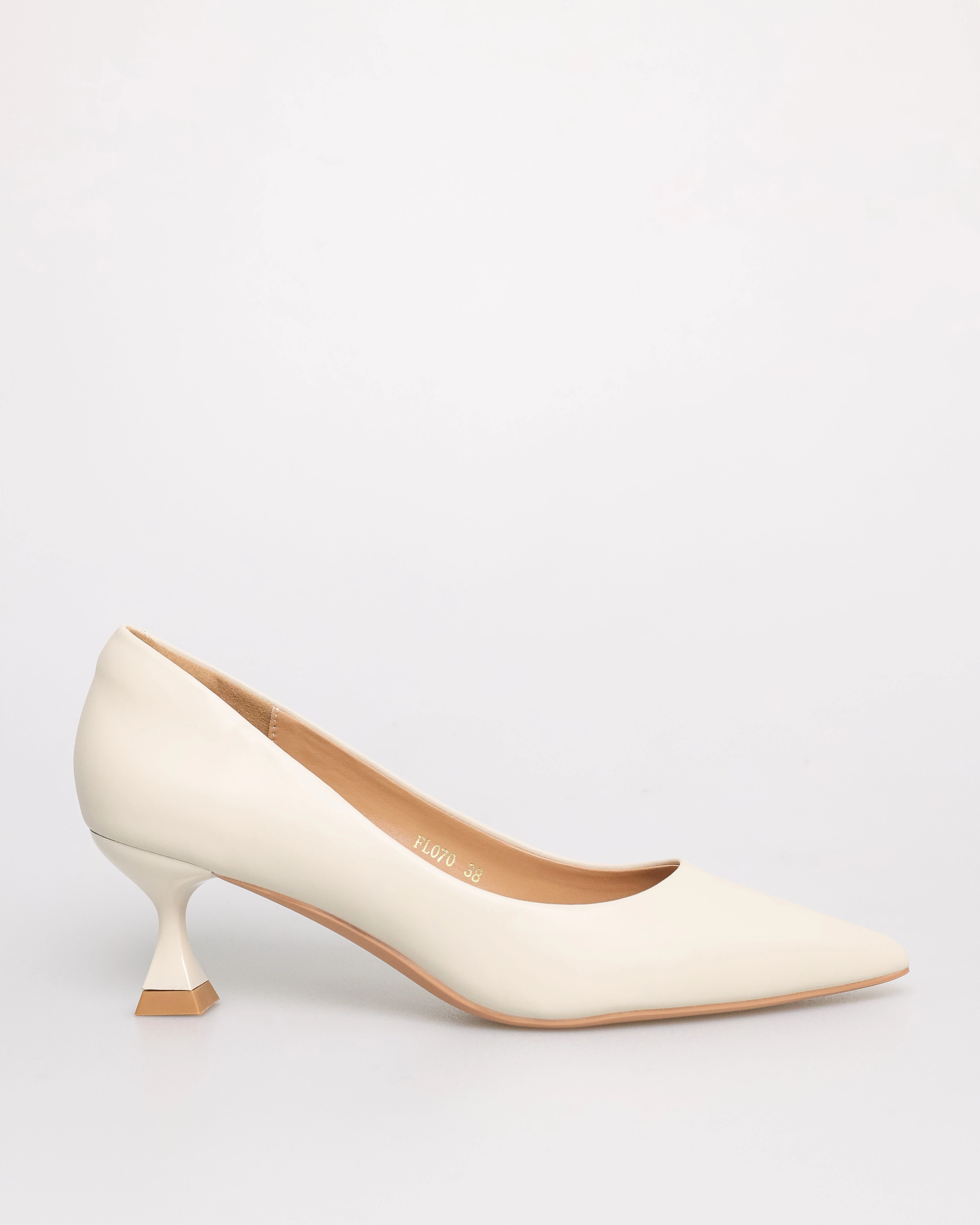 Tomaz FL070 Ladies Glossy Low Heels Boyfriend Jeans With High Heels